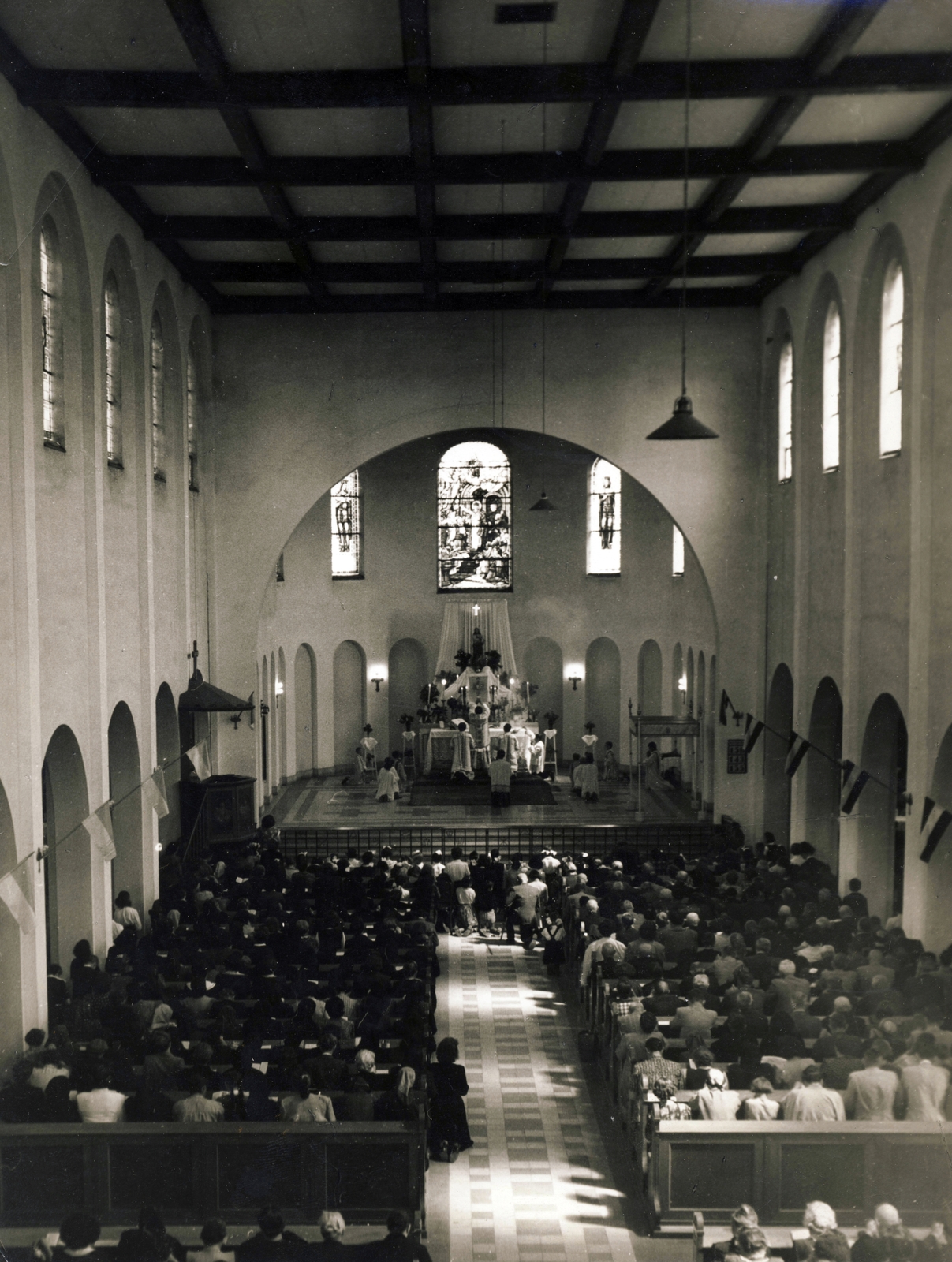 Hungary, Hódmezővásárhely, Szent István tér, Szent István-templom., 1955, Jezsuita Levéltár, liturgy, Fortepan #100007