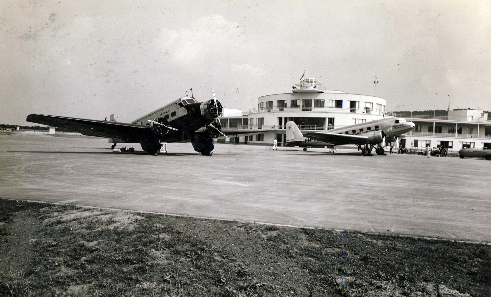 Hungary, Budaörs Airport, Budapest XI., Wibault 283-T és Douglas DC-2 típusú utasszállító repülőgép., 1939, Jezsuita Levéltár, american brand, airplane, French brand, airport, KLM Royal Dutch Airlines, Air France airlines, Wibault-brand, Budapest, Douglas-brand, registration mark, Fortepan #100136