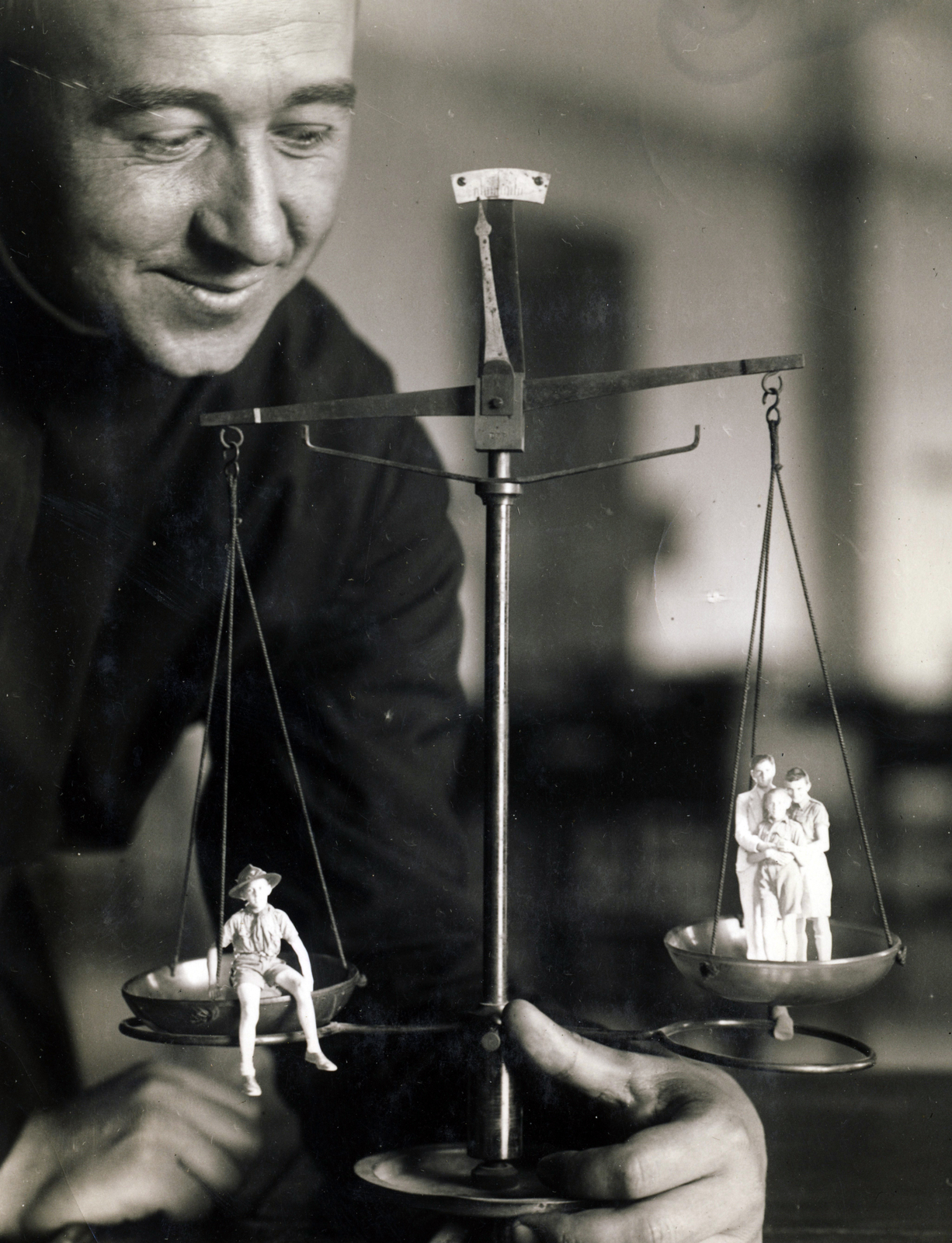 1948, Jezsuita Levéltár, smile, priest, scale, toy, scouting, speciel effect, Fortepan #100228