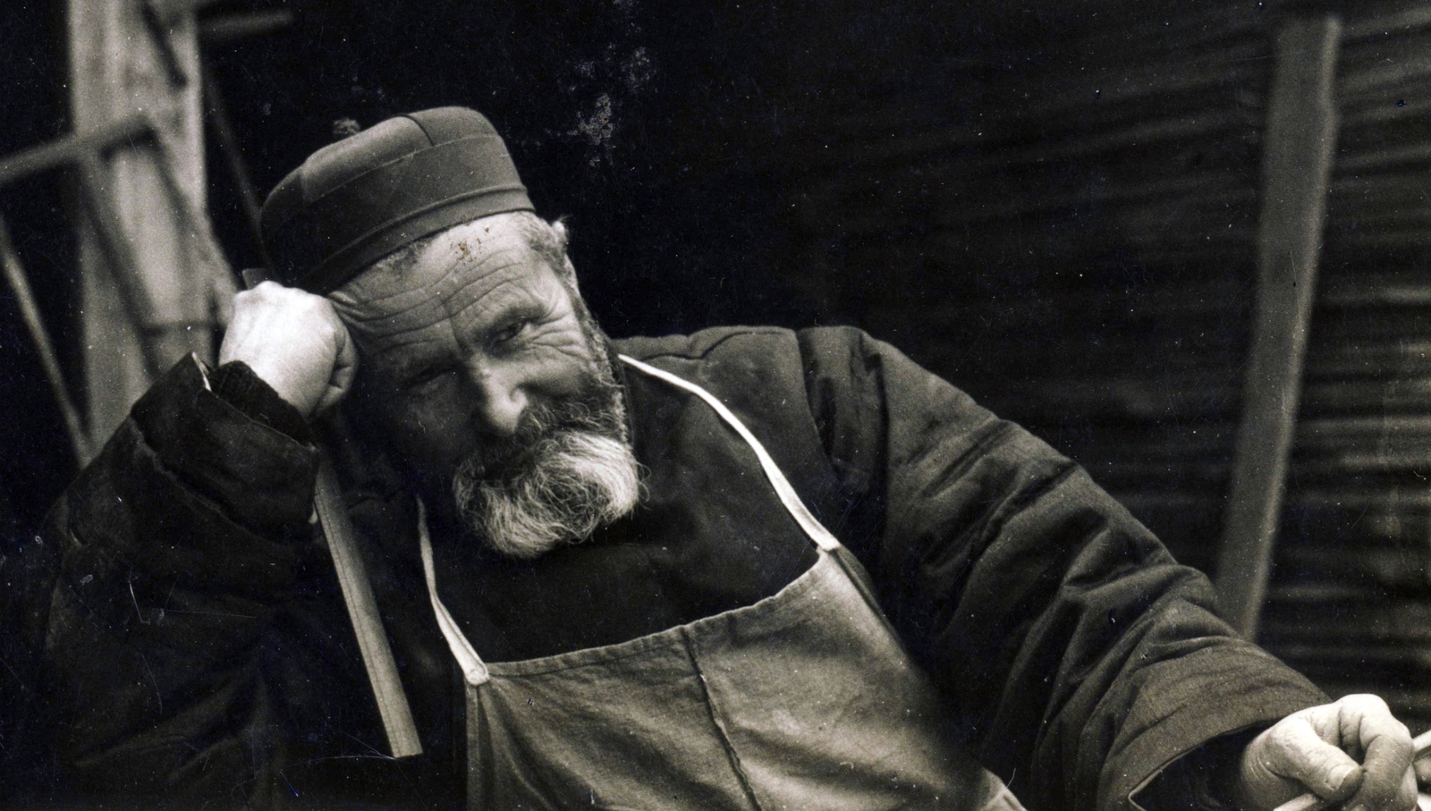 Kína, Alphonse Litzler francia jezsuita szerzetes., 1940, Jezsuita Levéltár, portré, fejtámasztás, Fortepan #100311