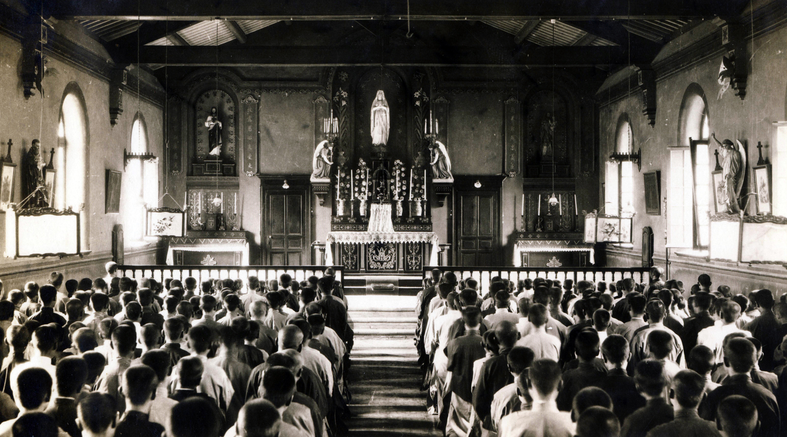 China, Xianxian / Hszienhszien, a jezsuita misszió iskolájának kápolnája., 1938, Jezsuita Levéltár, church interior, Virgin Mary-portrayal, Fortepan #100341