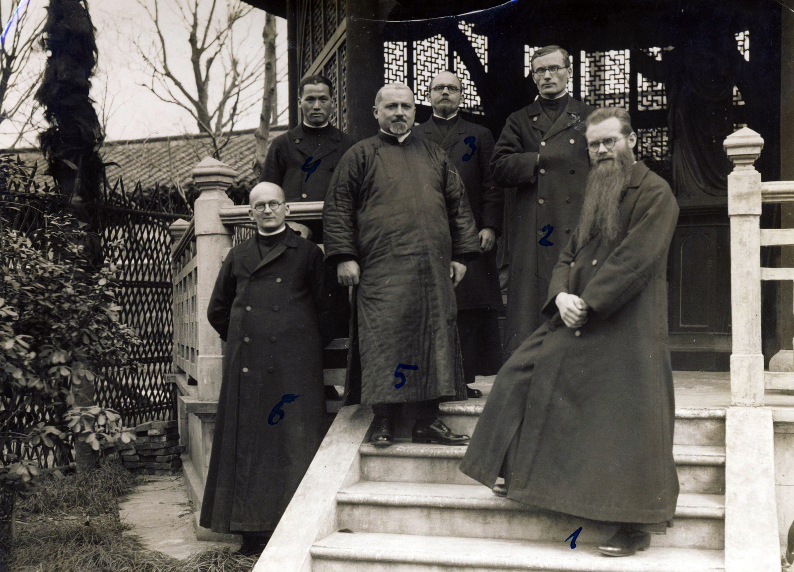 China, 1938, Jezsuita Levéltár, missionary, hands behind the back, goatee, intertwined fingers, Fortepan #100374