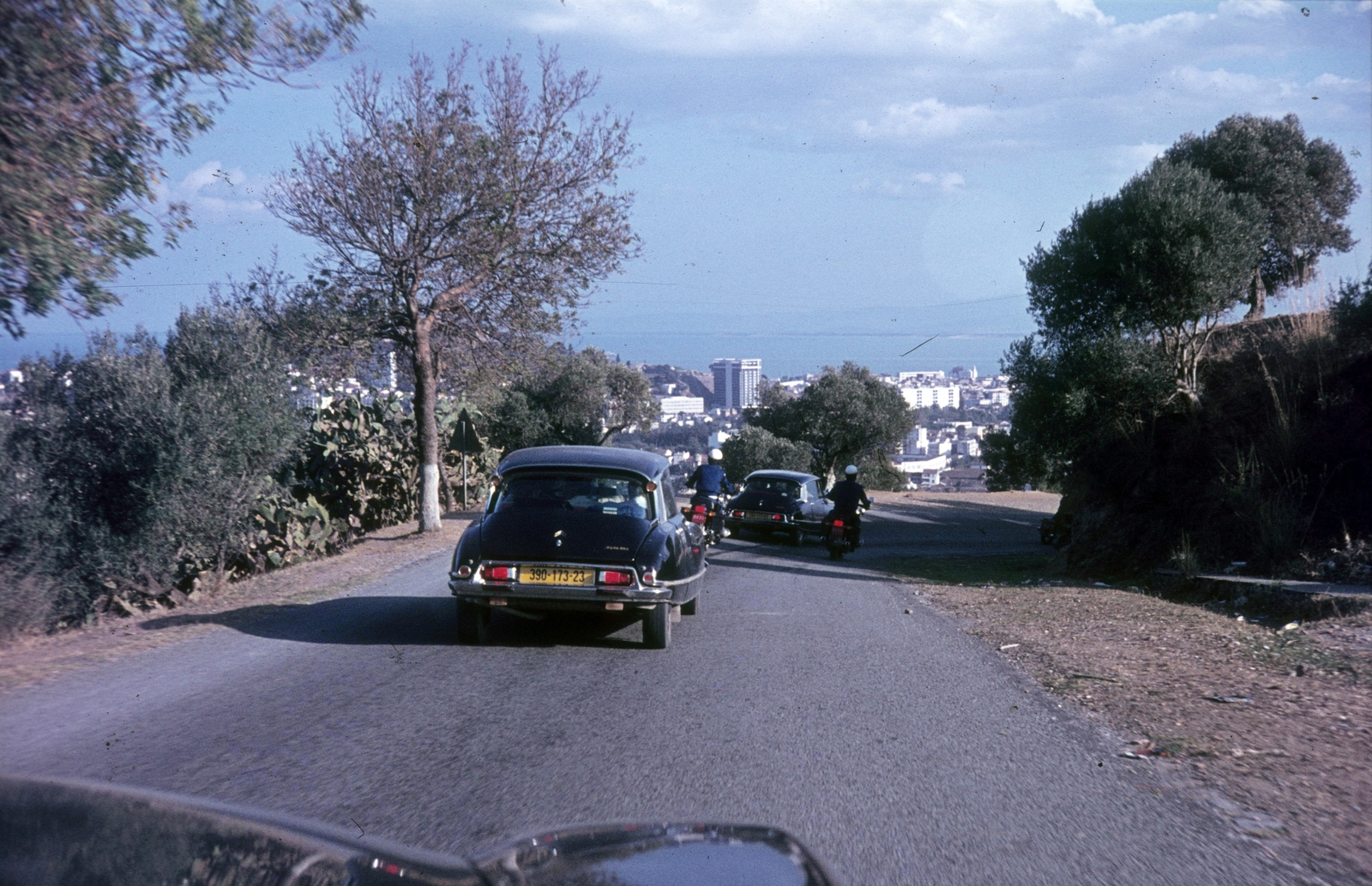 Algiers, Annaba, 1972, Ormos Imre Alapítvány, dr  Dalányi László, colorful, French brand, Citroën-brand, number plate, police escort, Fortepan #100569