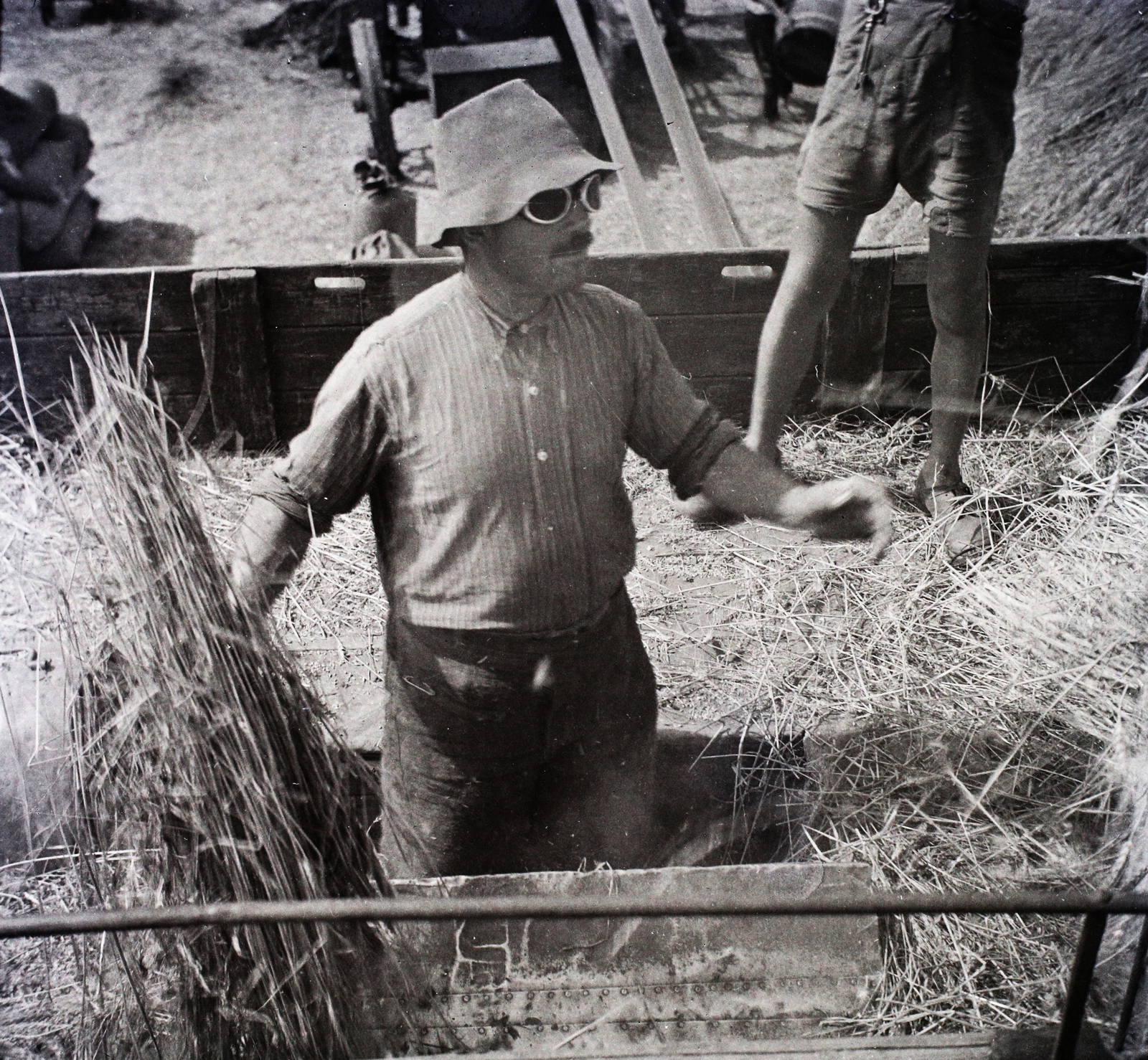 1941, Dobóczi Zsolt, agriculture, harvest, threshing, Fortepan #100822