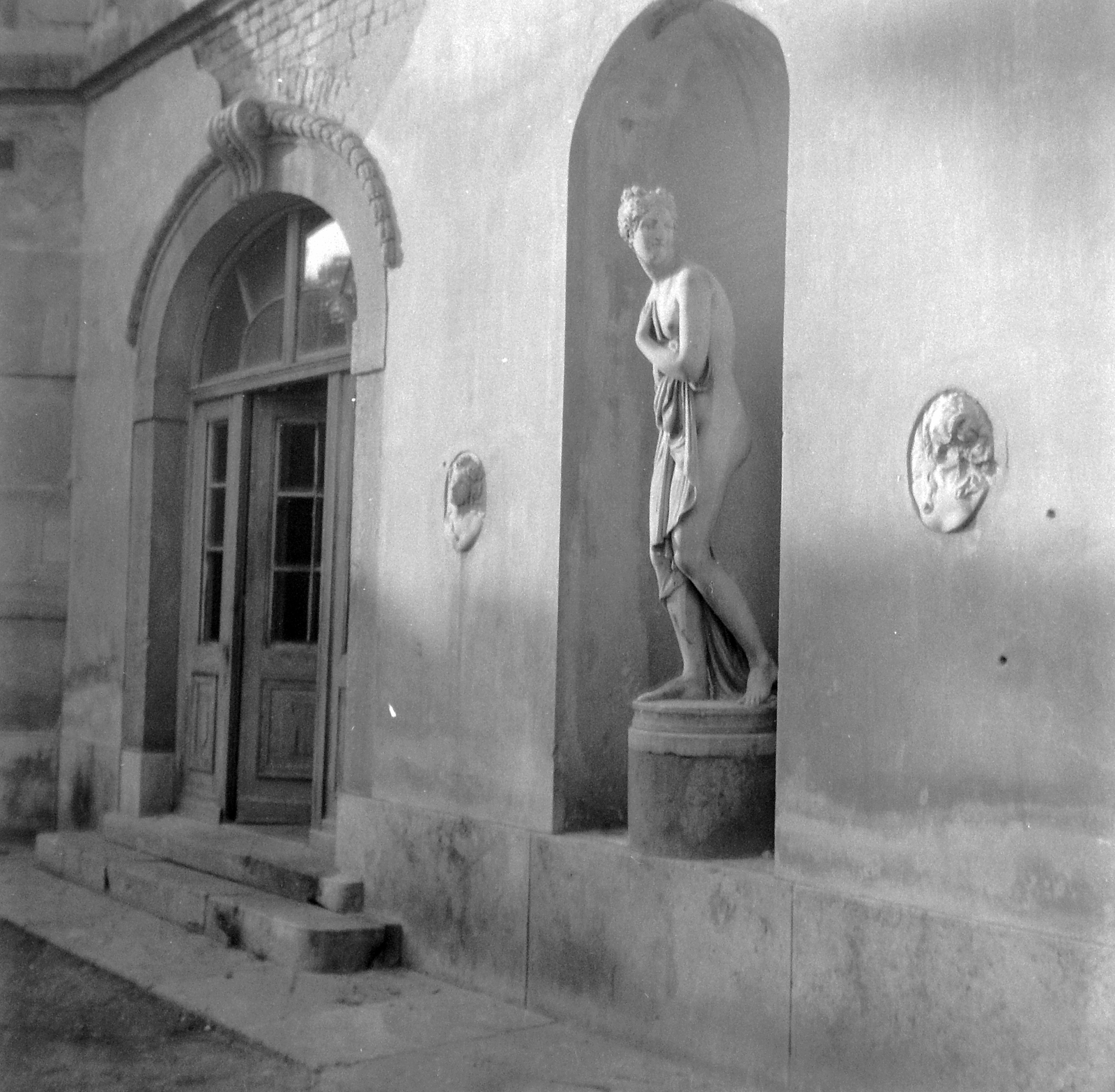 Hungary, Iszkaszentgyörgy, Amadé-Bajzáth-Pappenheim kastély., 1940, Kurutz Márton, sculpture, Fortepan #10087