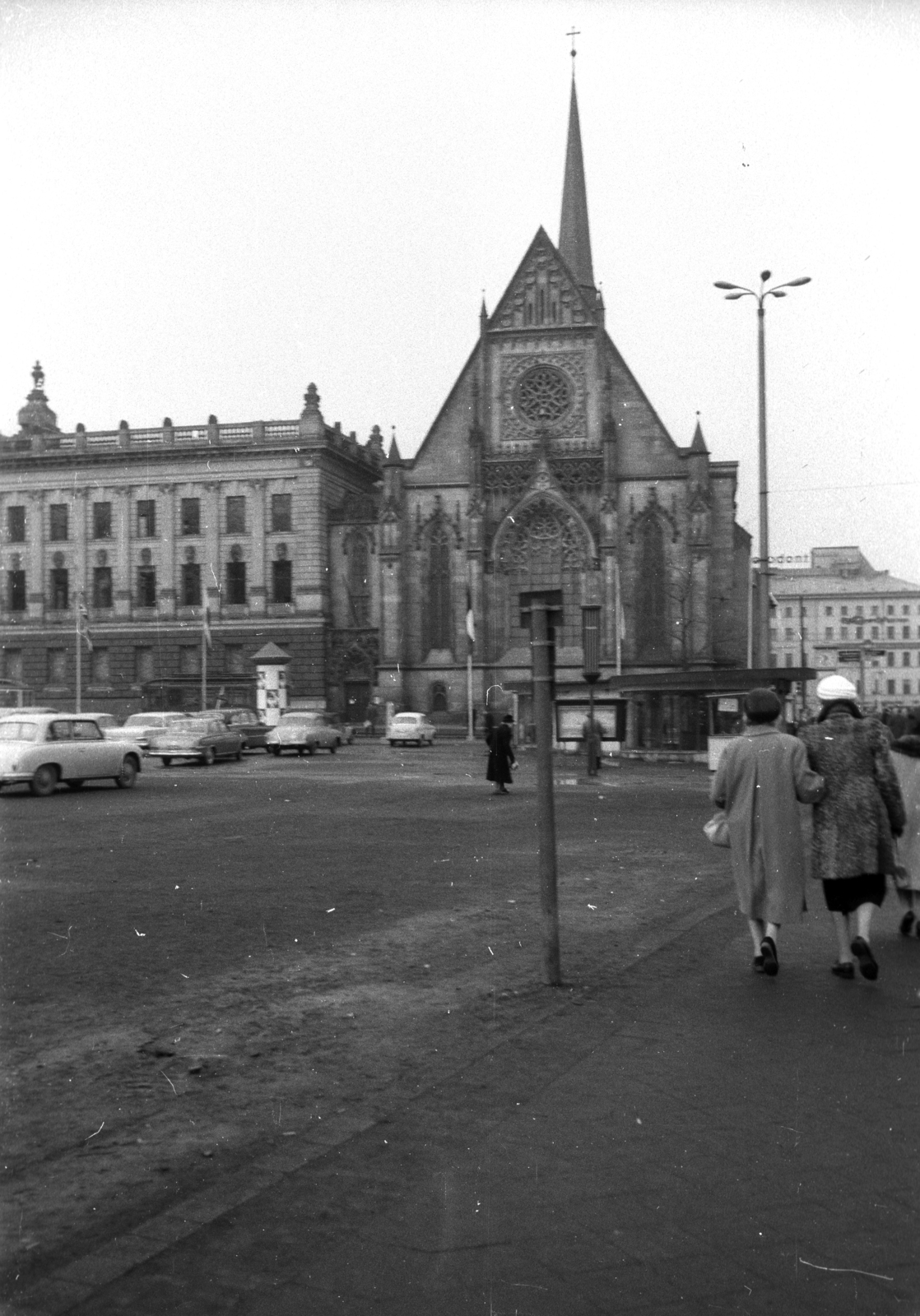 Germany, Leipzig, Augustusplatz (Karl-Marx-Platz), Paulinerkirche., 1963, Magyar Pál, church, GDR, Fortepan #101398