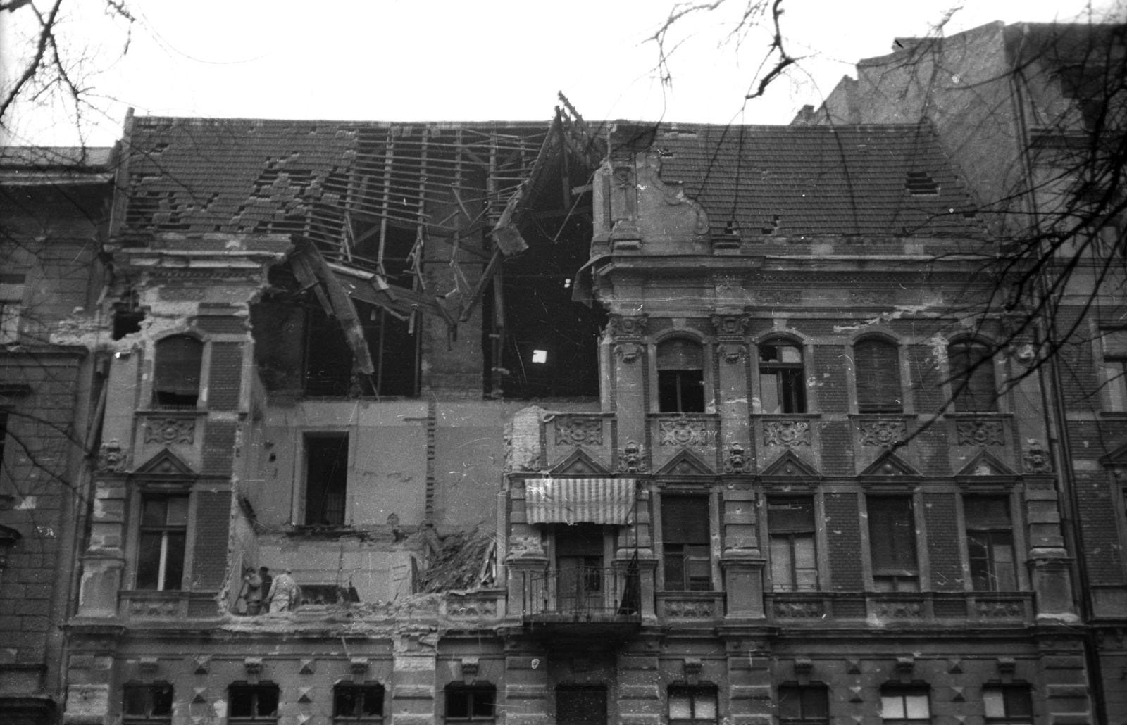 Hungary, Budapest VII., Erzsébet (Lenin) körút 14., 1956, Magyar Pál, Budapest, damaged building, Fortepan #101407