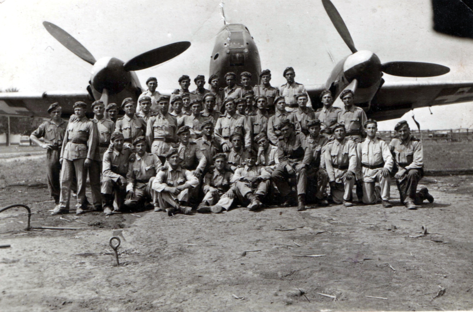 1944, Morus Tamás, tableau, airplane, Royal Hungarian Air Force, Messerschmitt-brand, insignia, Messerschmitt Me-210, Fortepan #101571