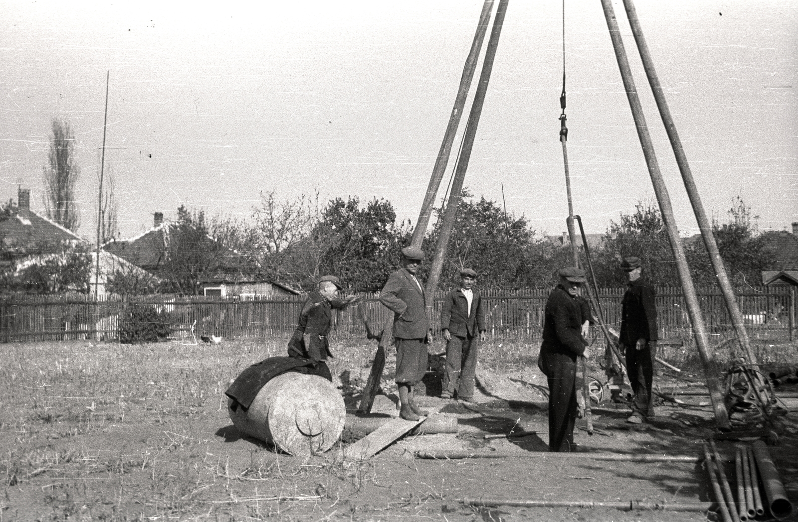 1947, Győző József, worker, water well drilling, Fortepan #101637
