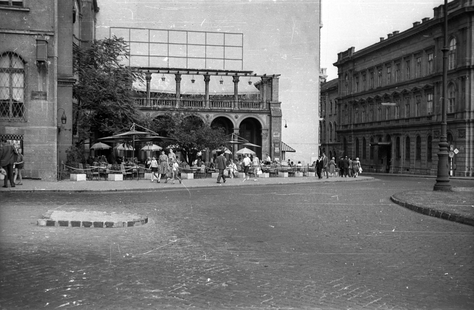 Hungary, Budapest I., Clark Ádám tér, jobbra a Fő utca., 1964, Sugár Ferenc, Budapest, Fortepan #101723