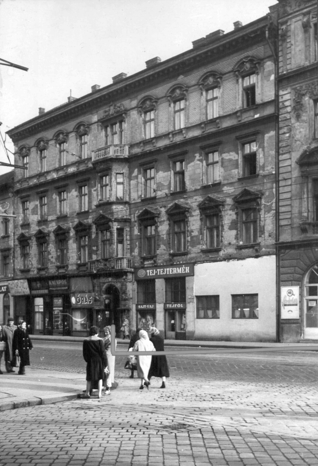 Hungary, Budapest VII., Thököly út 5. a Hernád utcától nézve. A kép forrását kérjük így adja meg: Fortepan / Budapest Főváros Levéltára. Levéltári jelzet: HU_BFL_XV_19_c_11, 1961, Budapest Főváros Levéltára / Városrendezési és Építészeti Osztályának fényképei, A Fővárosi Tanács VB Városrendezési és Építészeti Osztályának, Budapest, Fortepan #102274