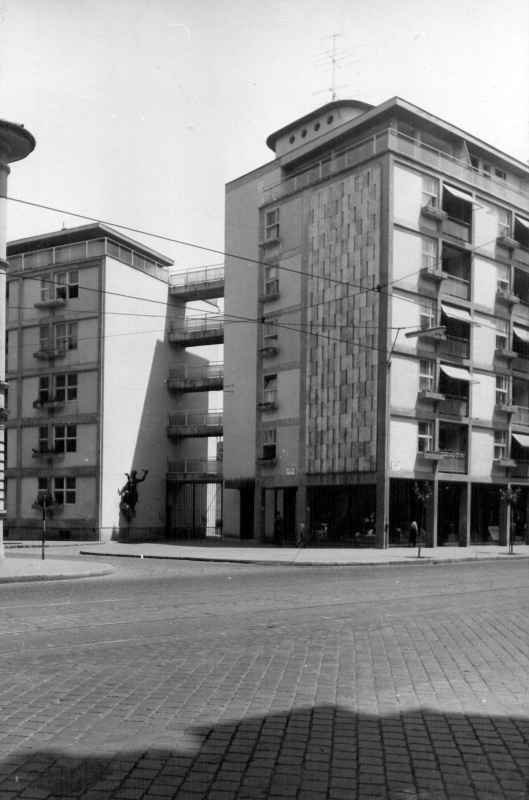 Hungary, Budapest VIII., Üllői út - Futó utca sarok. A kép forrását kérjük így adja meg: Fortepan / Budapest Főváros Levéltára. Levéltári jelzet: HU_BFL_XV_19_c_11, 1961, Budapest Főváros Levéltára / Városrendezési és Építészeti Osztályának fényképei, A Fővárosi Tanács VB Városrendezési és Építészeti Osztályának, Budapest, Fortepan #102516