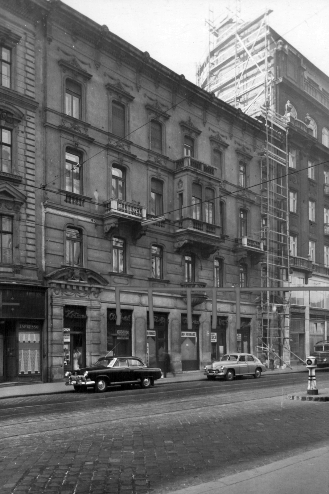 Magyarország, Budapest IX., Üllői út 3. A kép forrását kérjük így adja meg: Fortepan / Budapest Főváros Levéltára. Levéltári jelzet: HU_BFL_XV_19_c_11, 1961, Budapest Főváros Levéltára / Városrendezési és Építészeti Osztályának fényképei, A Fővárosi Tanács VB Városrendezési és Építészeti Osztályának, Budapest, Fortepan #102539