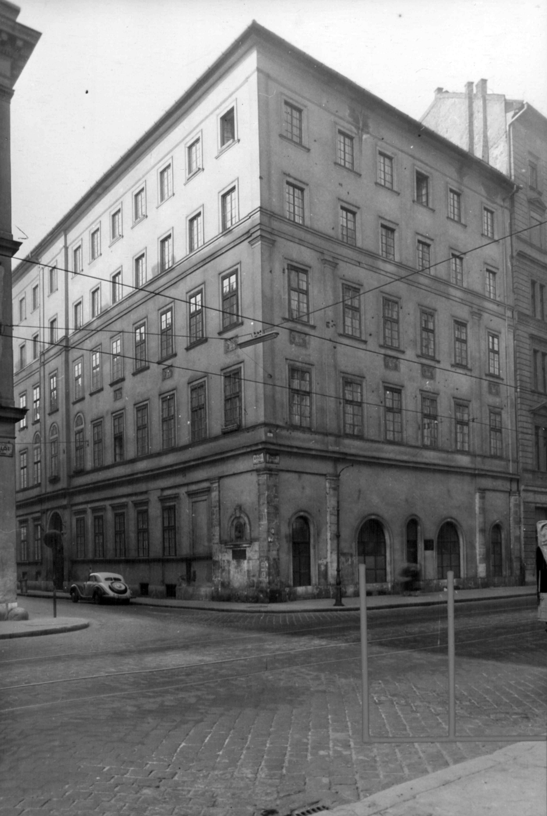 Hungary, Budapest IX., Üllői út - Erkel utca sarok. A kép forrását kérjük így adja meg: Fortepan / Budapest Főváros Levéltára. Levéltári jelzet: HU_BFL_XV_19_c_11, 1961, Budapest Főváros Levéltára / Városrendezési és Építészeti Osztályának fényképei, A Fővárosi Tanács VB Városrendezési és Építészeti Osztályának, Budapest, Fortepan #102543