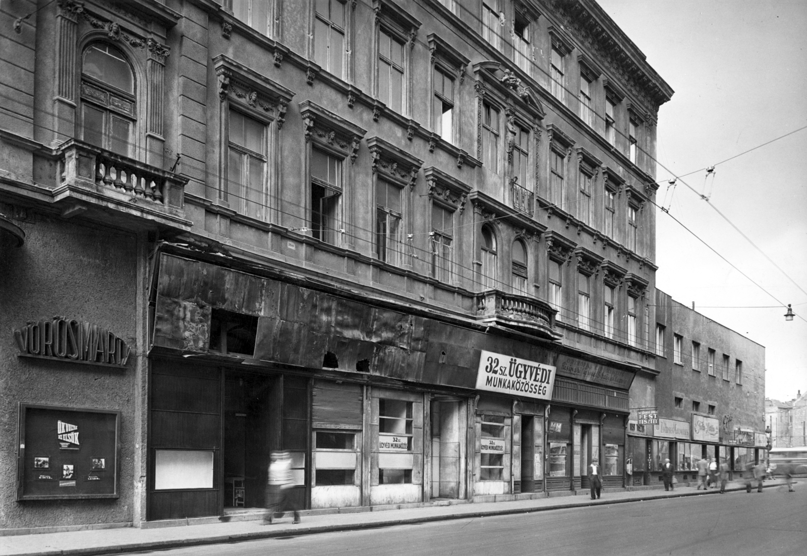 Hungary, Budapest VIII., Baross utca a Kálvin tér felé nézve. A kép forrását kérjük így adja meg: Fortepan / Budapest Főváros Levéltára. Levéltári jelzet: HU_BFL_XV_19_c_11, 1957, Budapest Főváros Levéltára / Városrendezési és Építészeti Osztályának fényképei, A Fővárosi Tanács VB Városrendezési és Építészeti Osztályának, Budapest, lawyer's working community, movie theater, Fortepan #102791