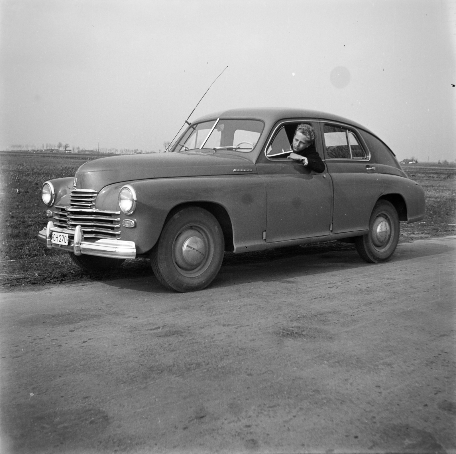 GAZ M 20 Pobjeda típusú személygépkocsi., 1955, Kurutz Márton, transport, Soviet brand, GAZ-brand, chauffeur, automobile, M20 Pobeda, number plate, Fortepan #10292