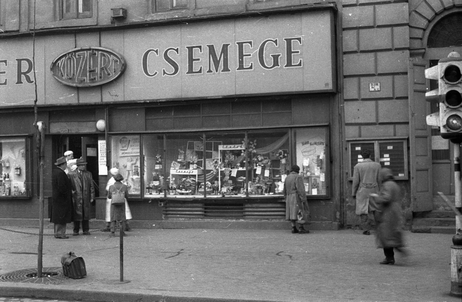 Hungary, Budapest V., Bajcsy-Zsilinszky út 14. és 16. A kép forrását kérjük így adja meg: Fortepan / Budapest Főváros Levéltára. Levéltári jelzet: HU.BFL.XV.19.c.10, 1960, Budapest Főváros Levéltára / BRFK helyszínelési fényképei, BRFK Hivatala Bűnügyi Technikai Osztály, Budapest, Fortepan #104044