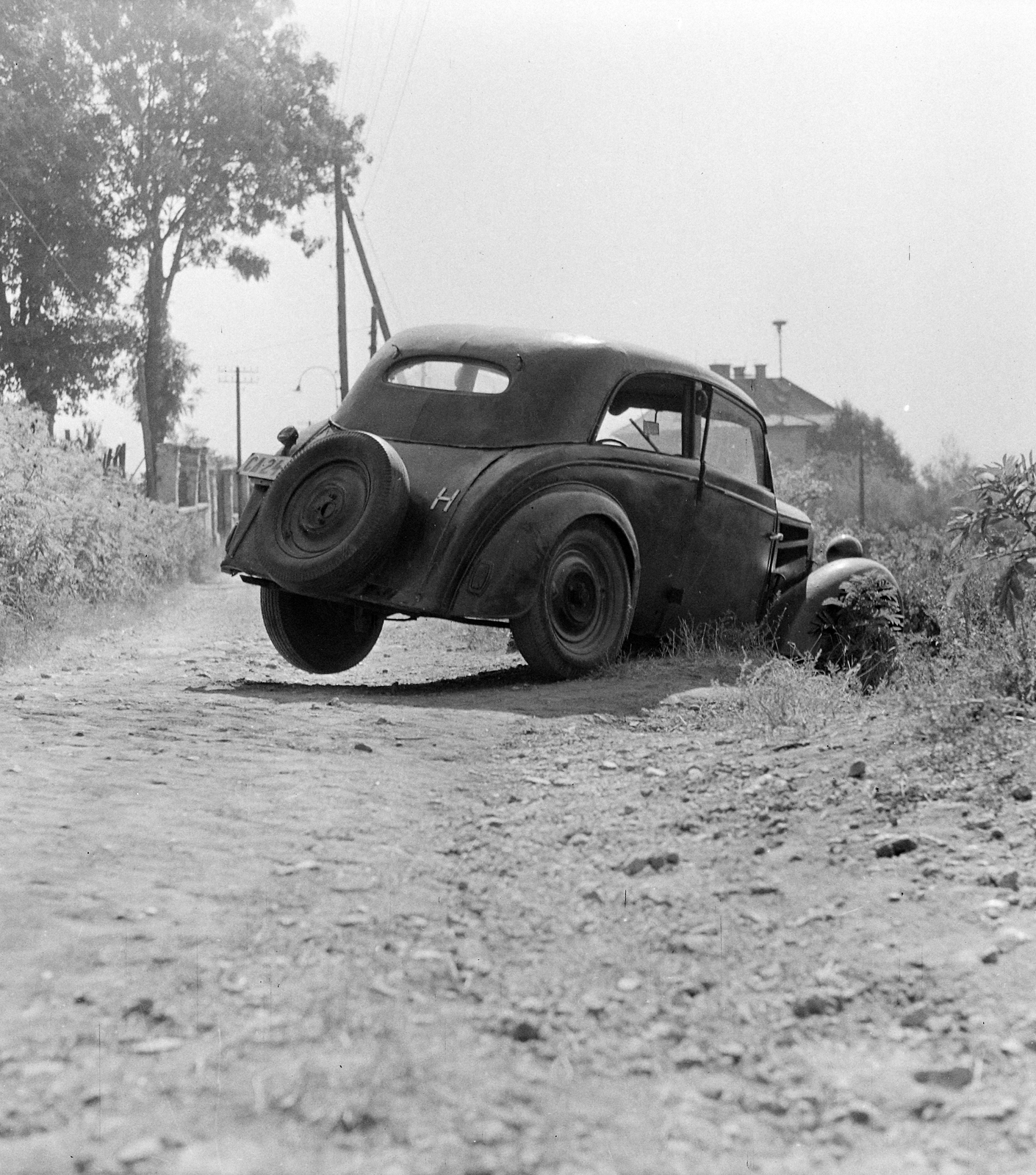 Hungary, A kép forrását kérjük így adja meg: Fortepan / Budapest Főváros Levéltára. Levéltári jelzet: HU.BFL.XV.19.c.10, 1961, Budapest Főváros Levéltára / BRFK helyszínelési fényképei, BRFK Hivatala Bűnügyi Technikai Osztály, insignia, Fortepan #104215