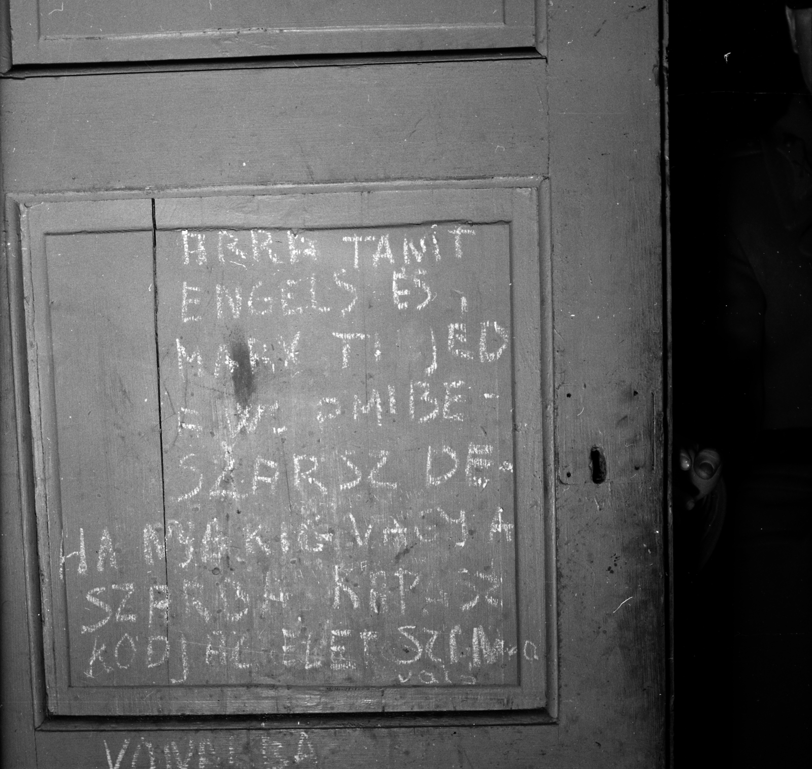 Hungary, A kép forrását kérjük így adja meg: Fortepan / Budapest Főváros Levéltára. Levéltári jelzet: HU.BFL.XV.19.c.10, 1961, Budapest Főváros Levéltára / BRFK helyszínelési fényképei, BRFK Hivatala Bűnügyi Technikai Osztály, politics, Fortepan #104320