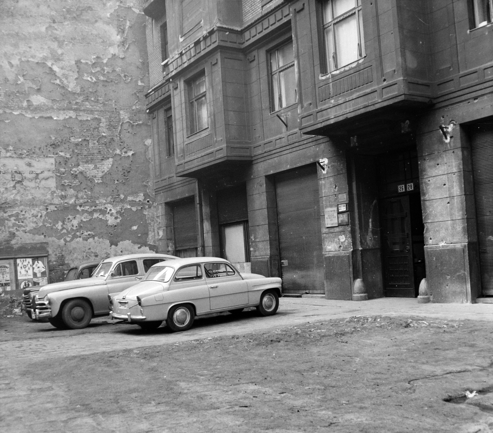 Hungary, Budapest VII., Klauzál utca 26-28. A kép forrását kérjük így adja meg: Fortepan / Budapest Főváros Levéltára. Levéltári jelzet: HU.BFL.XV.19.c.10, 1963, Budapest Főváros Levéltára / BRFK helyszínelési fényképei, BRFK Hivatala Bűnügyi Technikai Osztály, Budapest, Fortepan #104415
