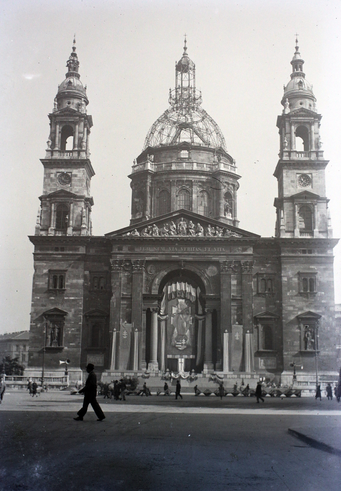 Magyarország, Budapest V., Szent István tér, Szent István-bazilika (Ybl Miklós, 1906.)., 1948, Hámori Gyula, Bazilika, neoreneszánsz, Ybl Miklós-terv, katolikus, Hild József-terv, Budapest, Fortepan #104691