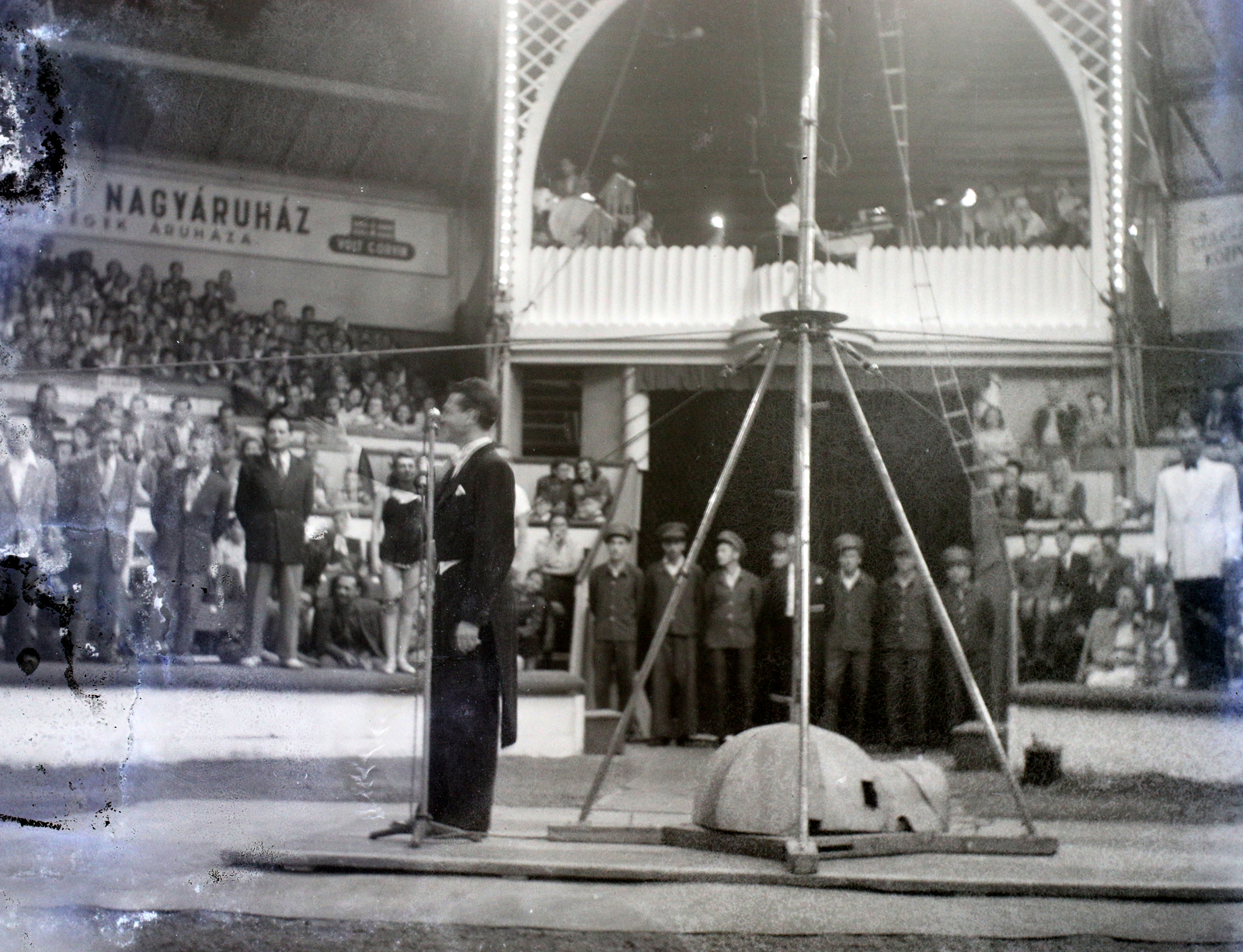 Hungary, Budapest XIV., Fővárosi Nagycirkusz., 1949, Hámori Gyula, Budapest, Fortepan #105506