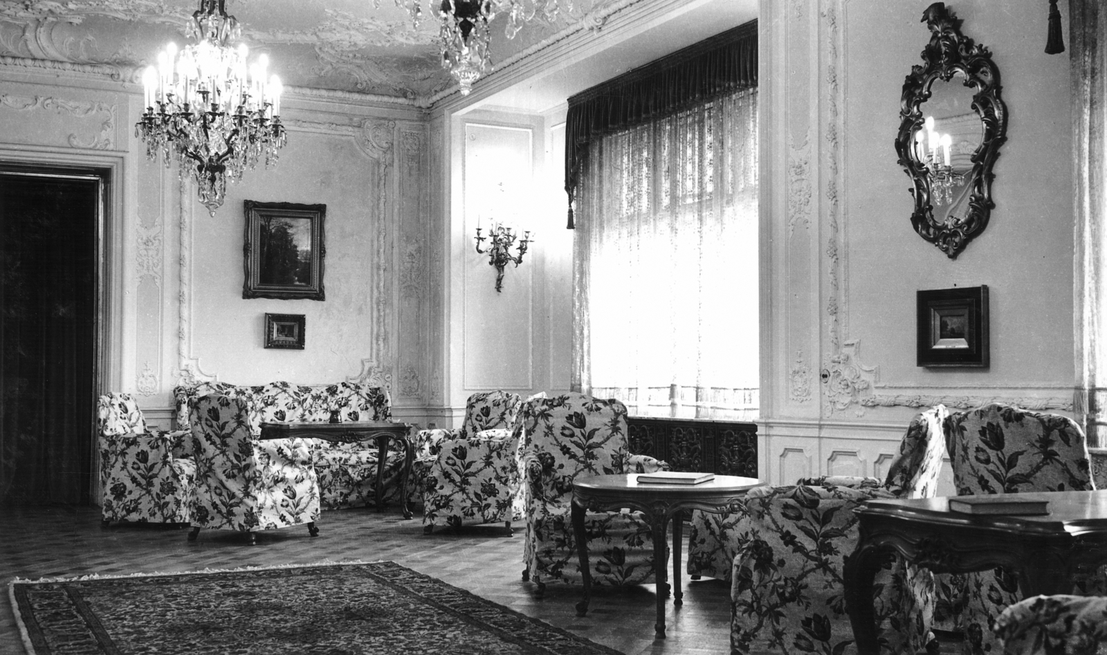 1943, Archiv für Zeitgeschichte ETH Zürich / Agnes Hirschi, Carl Lutz, tükör, enteriőr, csillár, Fortepan #105651