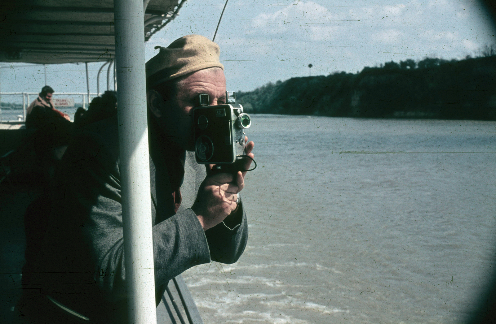 Szerbia, a felvétel a Felszabadulás gőzhajó fedélzetén, az Írószövetség jugoszláviai útján készült., 1965, Hunyady József, színes, filmkamera, Fortepan #105859