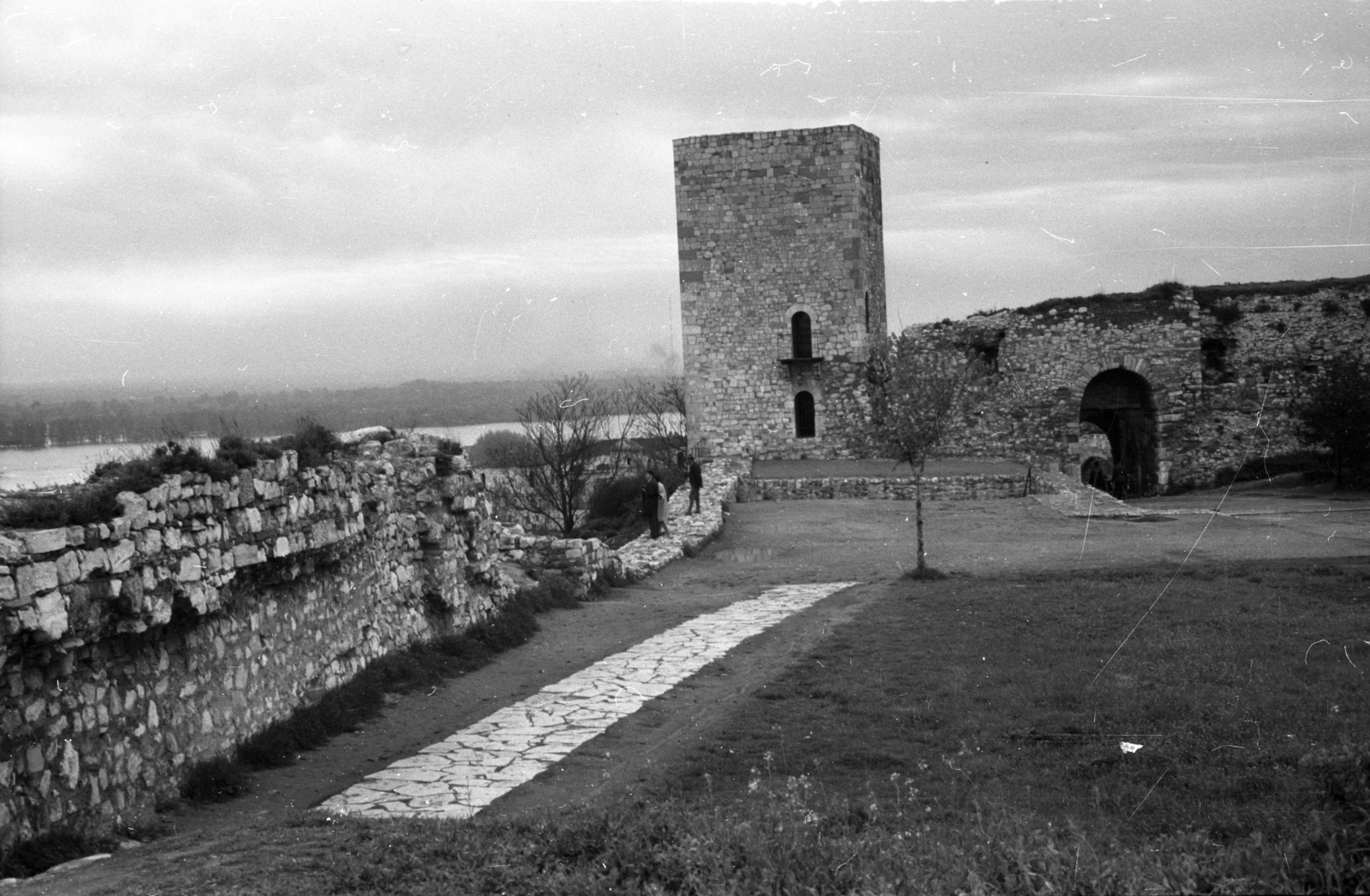 Szerbia, Belgrád, Nándorfehérvári vár, háttérben a Duna., 1965, Hunyady József, Fortepan #105870