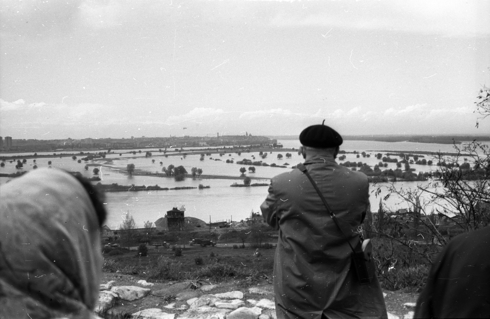 Szerbia, Belgrád, Nándorfehérvár, kilátás a várból, háttérben a Duna., 1965, Hunyady József, árvíz, látkép, Fortepan #105873