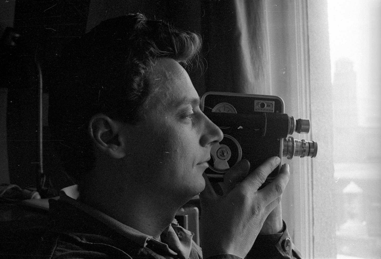 1964, Hunyady József, movie camera, face profile, Adam's apple, Fortepan #106218