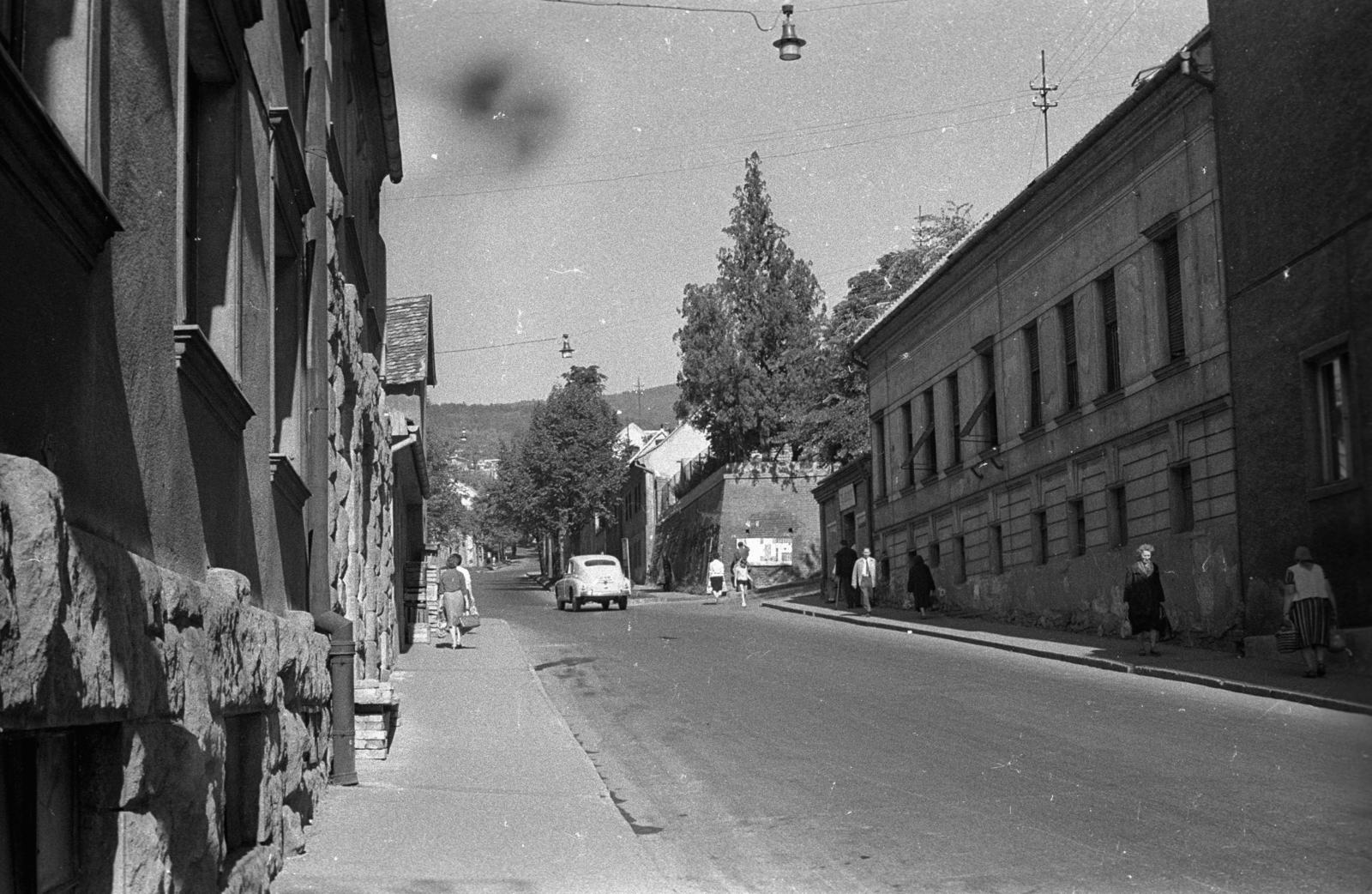 Magyarország, Pécs, Hunyadi János utca, szemben jobbra a Kálvária (Vak Bottyán) utca., 1962, Hunyady József, Fortepan #106241