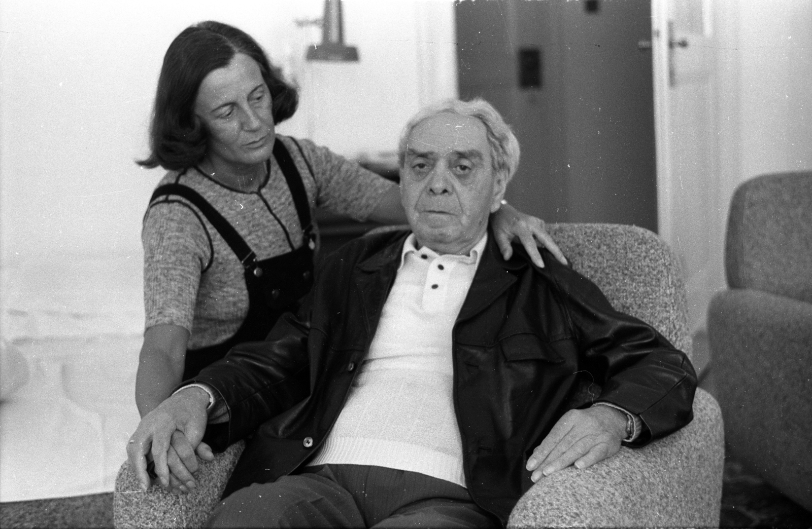 Magyarország, Zelk Zoltán költő feleségével Sinka Erzsébet irodalomtörténésszel., 1975, Hunyady József, Fortepan #106284
