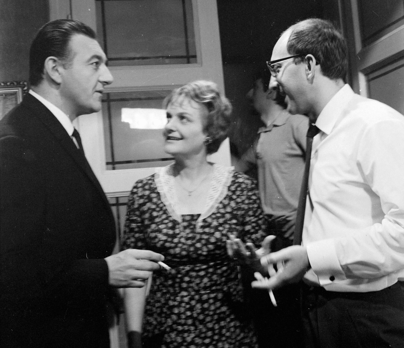 Hungary, Sinkovits Imre, Tolnay Klári színművészek és Palásthy György rendező Az özvegy és a százados című film forgatásakor., 1967, Hunyady József, filming, Fortepan #106406