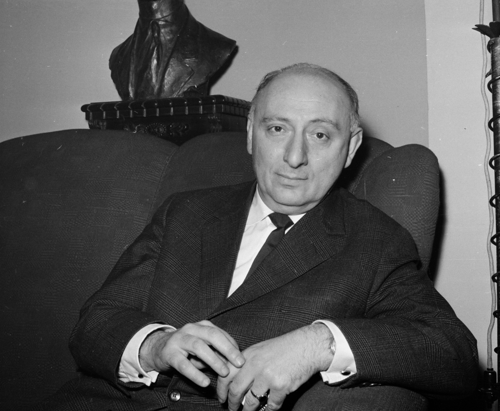 Hungary, Budapest VI., Vas István költő. A felvétel az Írószövetség Bajza utca 18. alatti székházában készült., 1964, Hunyady József, Budapest, Fortepan #106701