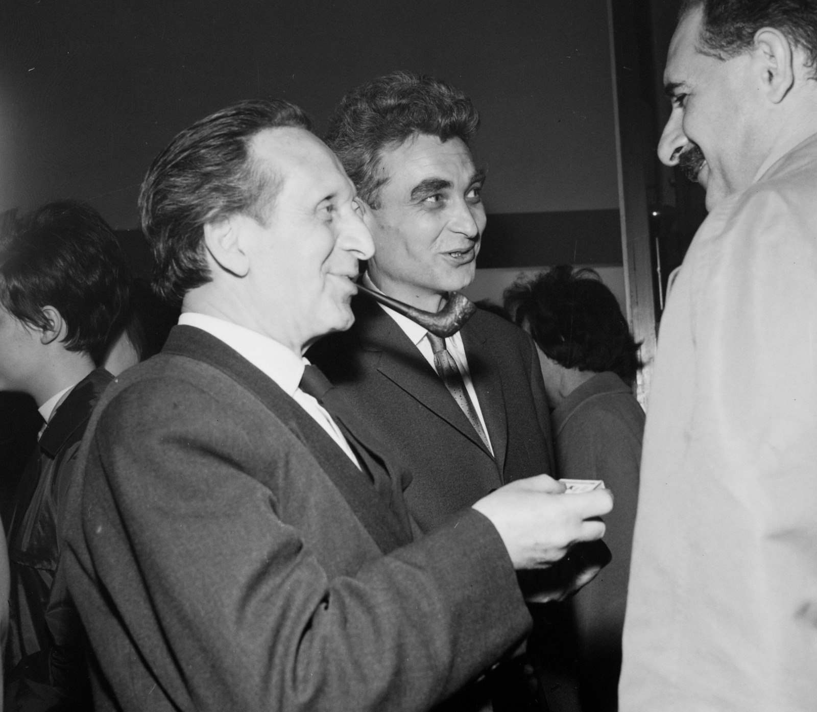 Hungary, Budapest V., Bajcsy-Zsilinszky út 52., a Képcsarnok Vállalat Dürer terme, Szász Endre festőművész (középen) kiállításának megnyitója., 1964, Hunyady József, Budapest, Fortepan #106901