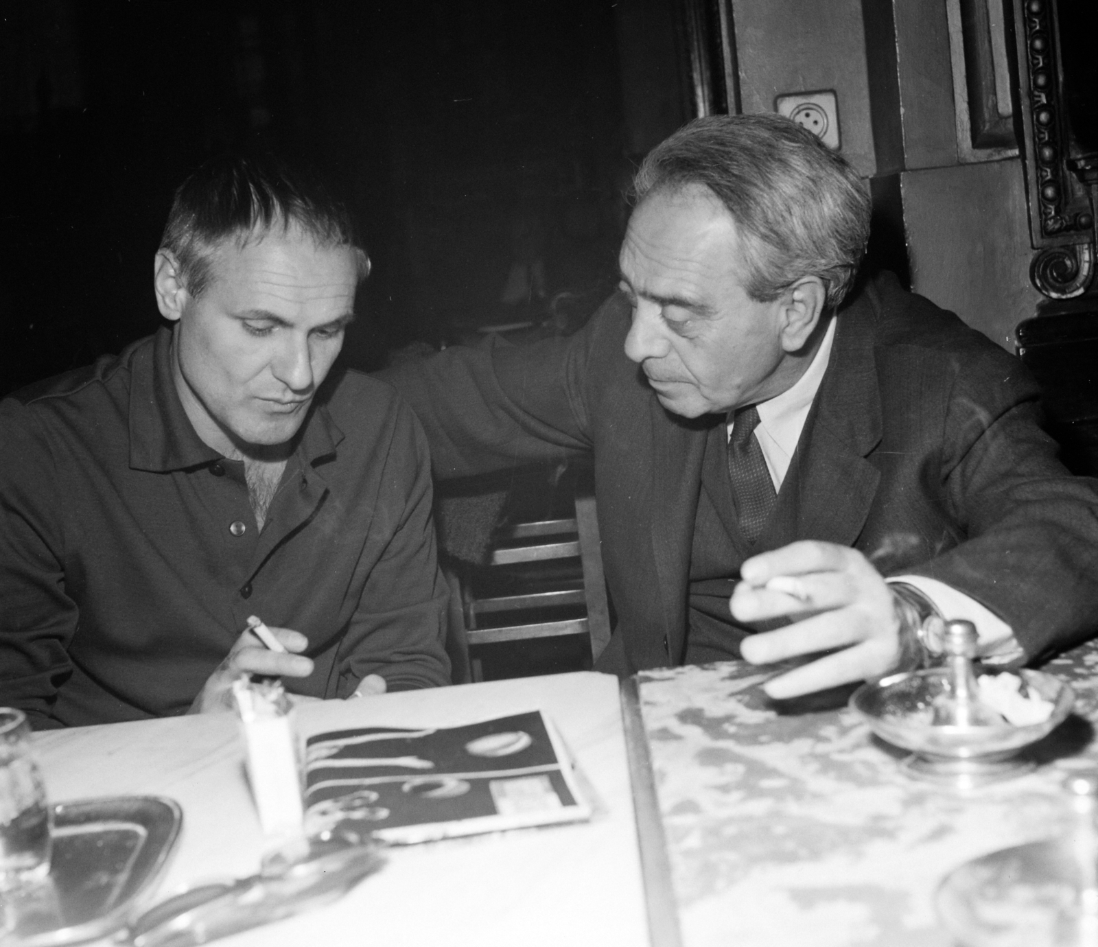 Hungary, Jancsó Miklós filmrendező és Zelk Zoltán költő., 1968, Hunyady József, Fortepan #107015