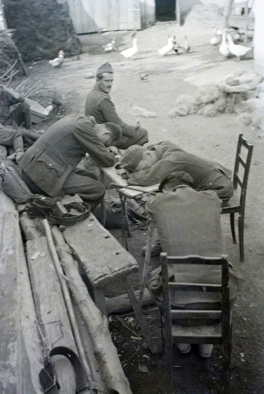 1940, Kókány Jenő, soldier, relaxation, Fortepan #107416