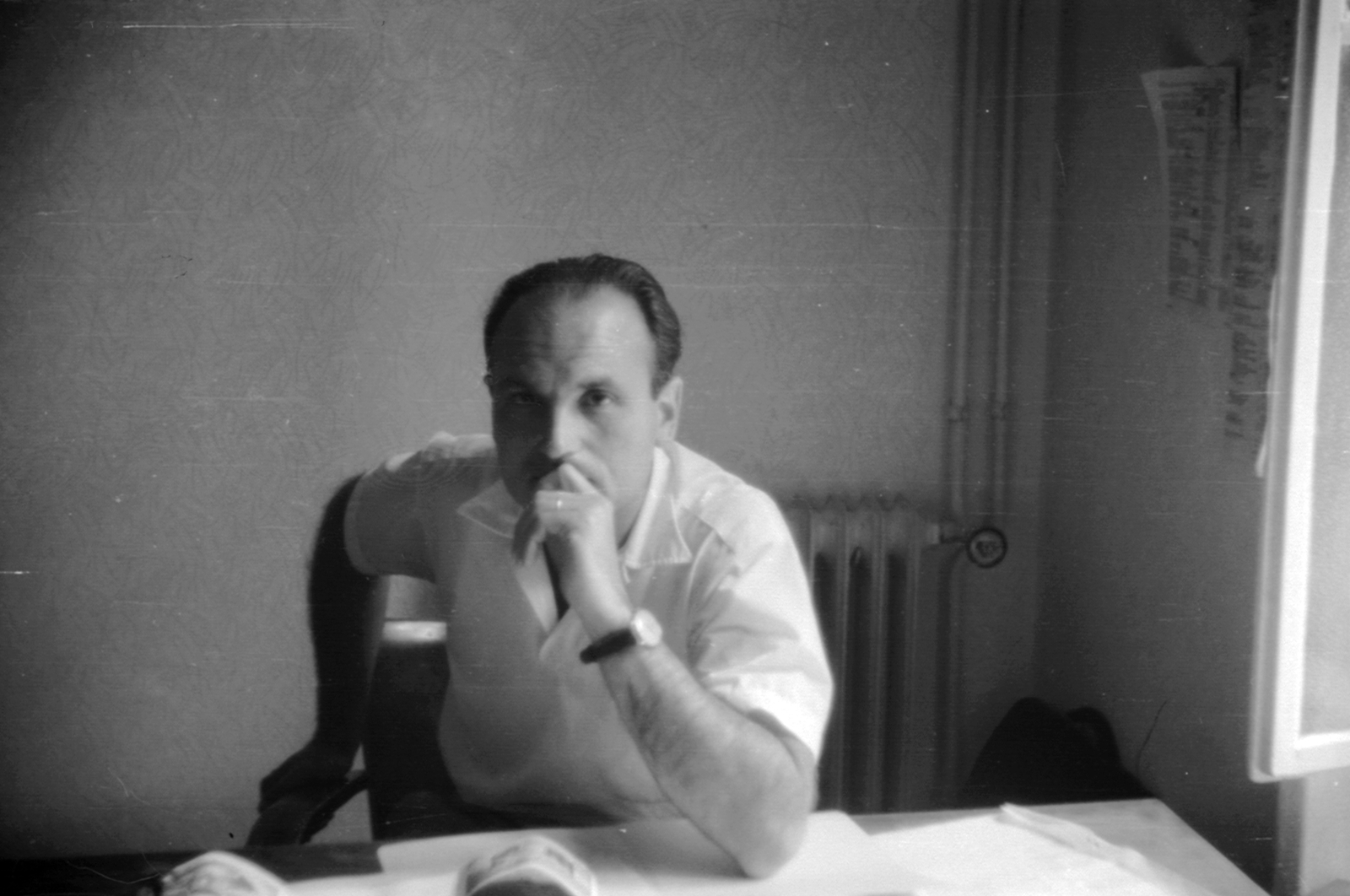 1964, Mészöly Leonóra, portrait, interior, radiator, Fortepan #10778