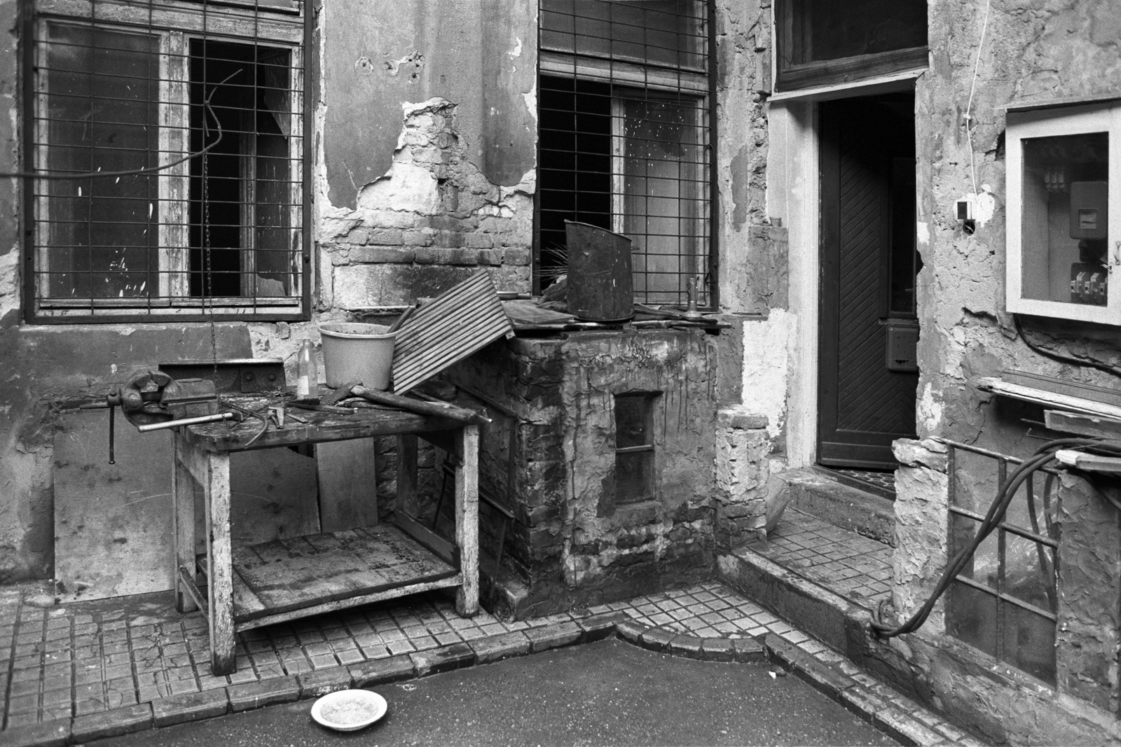 Hungary, 1983, Makovecz Benjamin, inner courtyard, Fortepan #107981