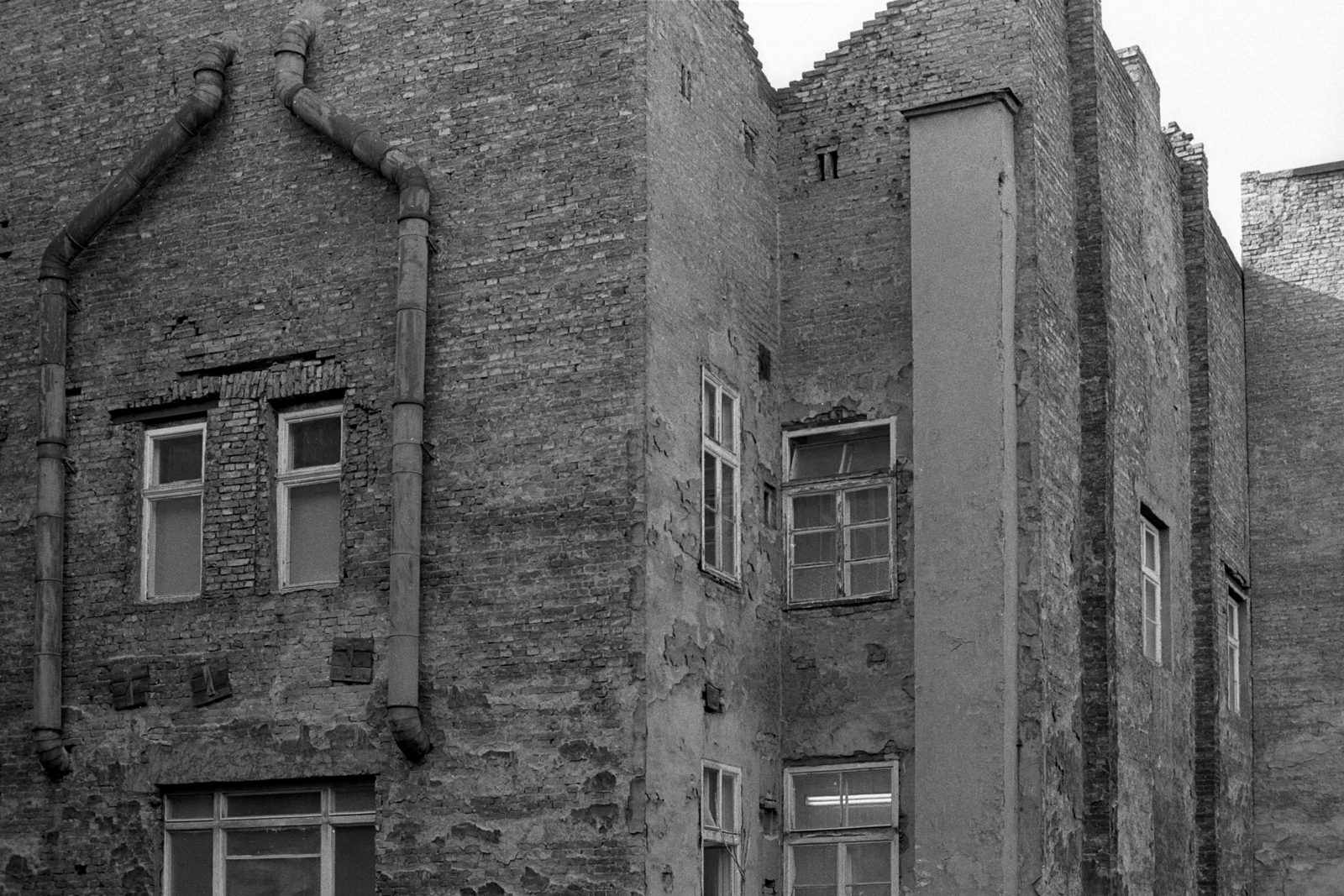 Hungary, 1983, Makovecz Benjamin, window, firewall, Fortepan #108008