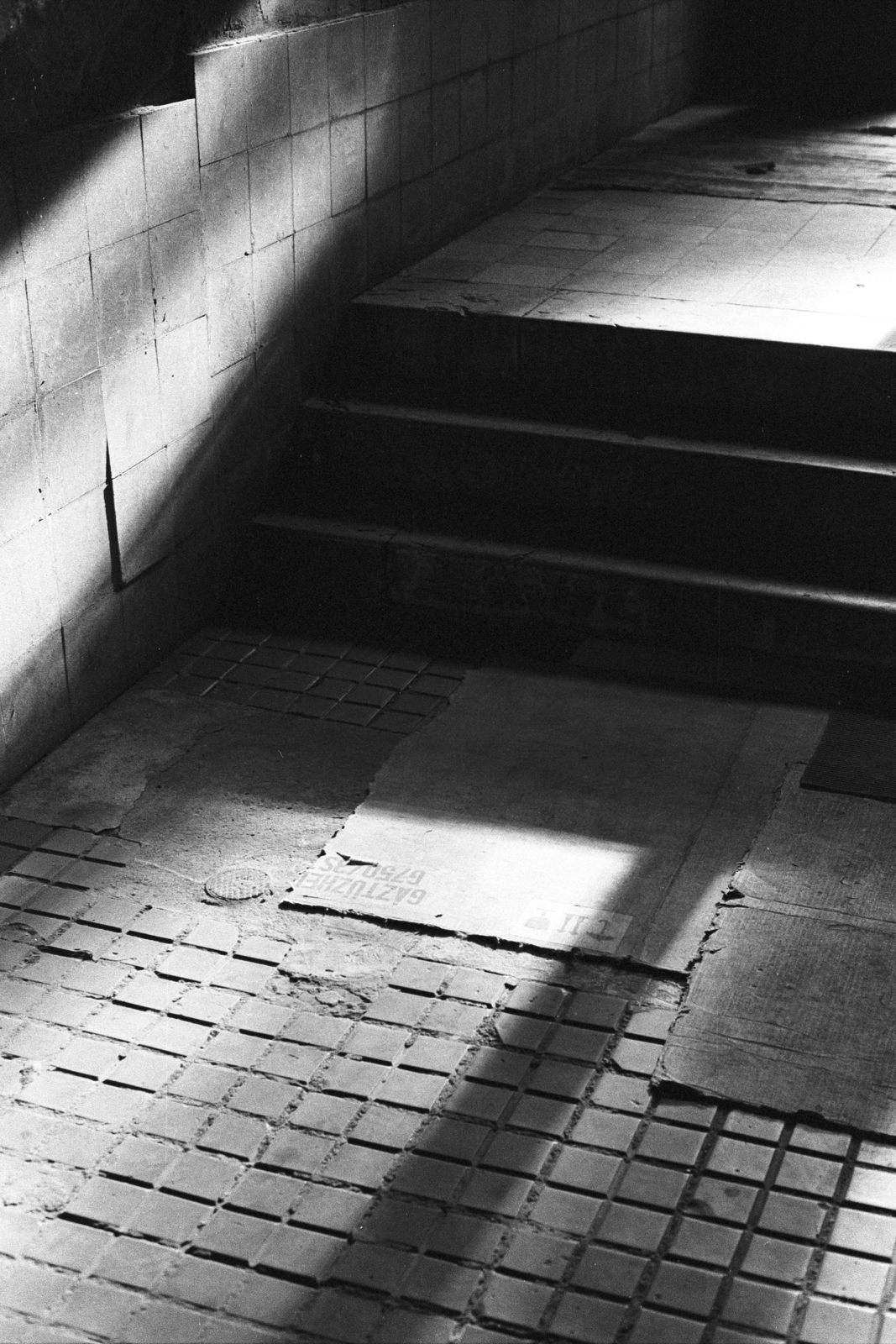 1984, Makovecz Benjamin, stairs, cobblestones, tile, Fortepan #108131