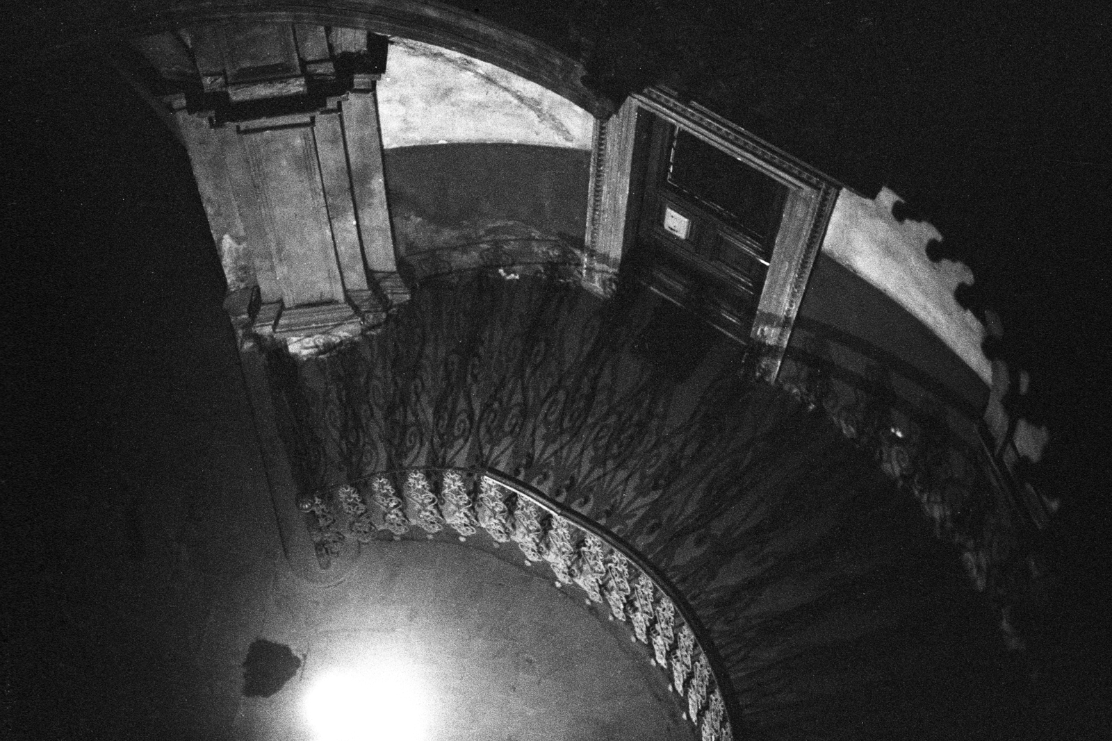 Hungary, Budapest IX., Pipa utca 6., lépcsőház., 1984, Makovecz Benjamin, night, door, Budapest, plan view, Fortepan #108155