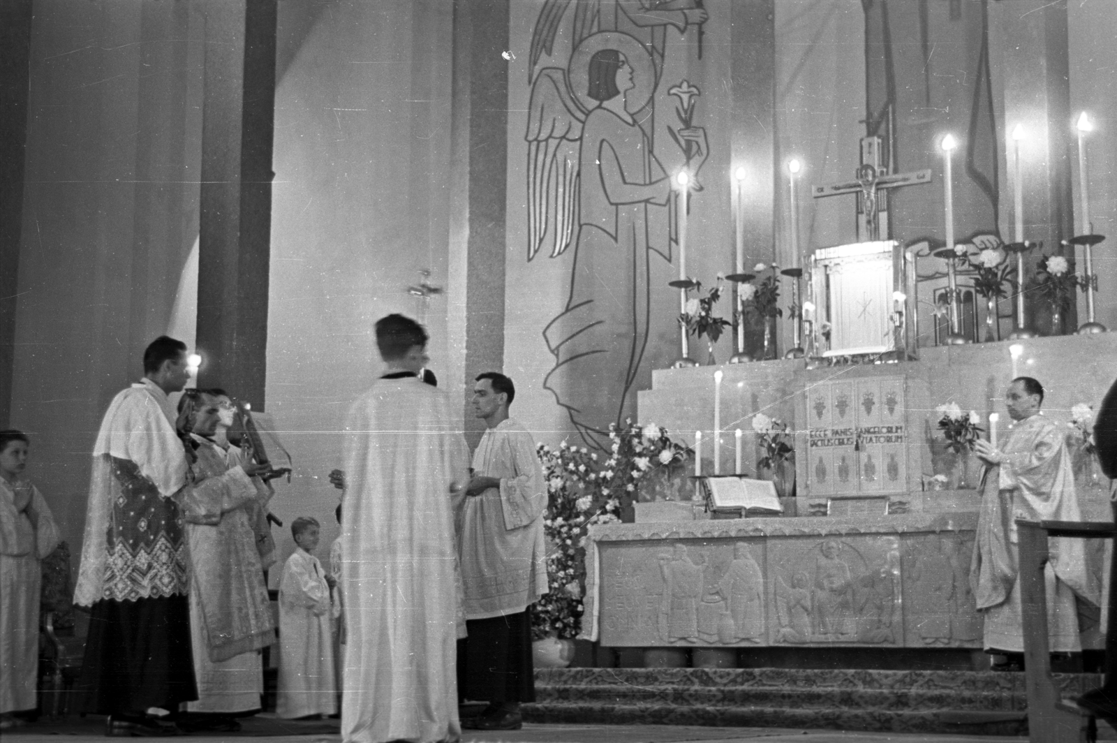 Hungary, Budapest II., Pasaréti tér, Páduai Szent Antal-templom., 1956, Hámori Gyula, Budapest, relief, altar, Fortepan #108498