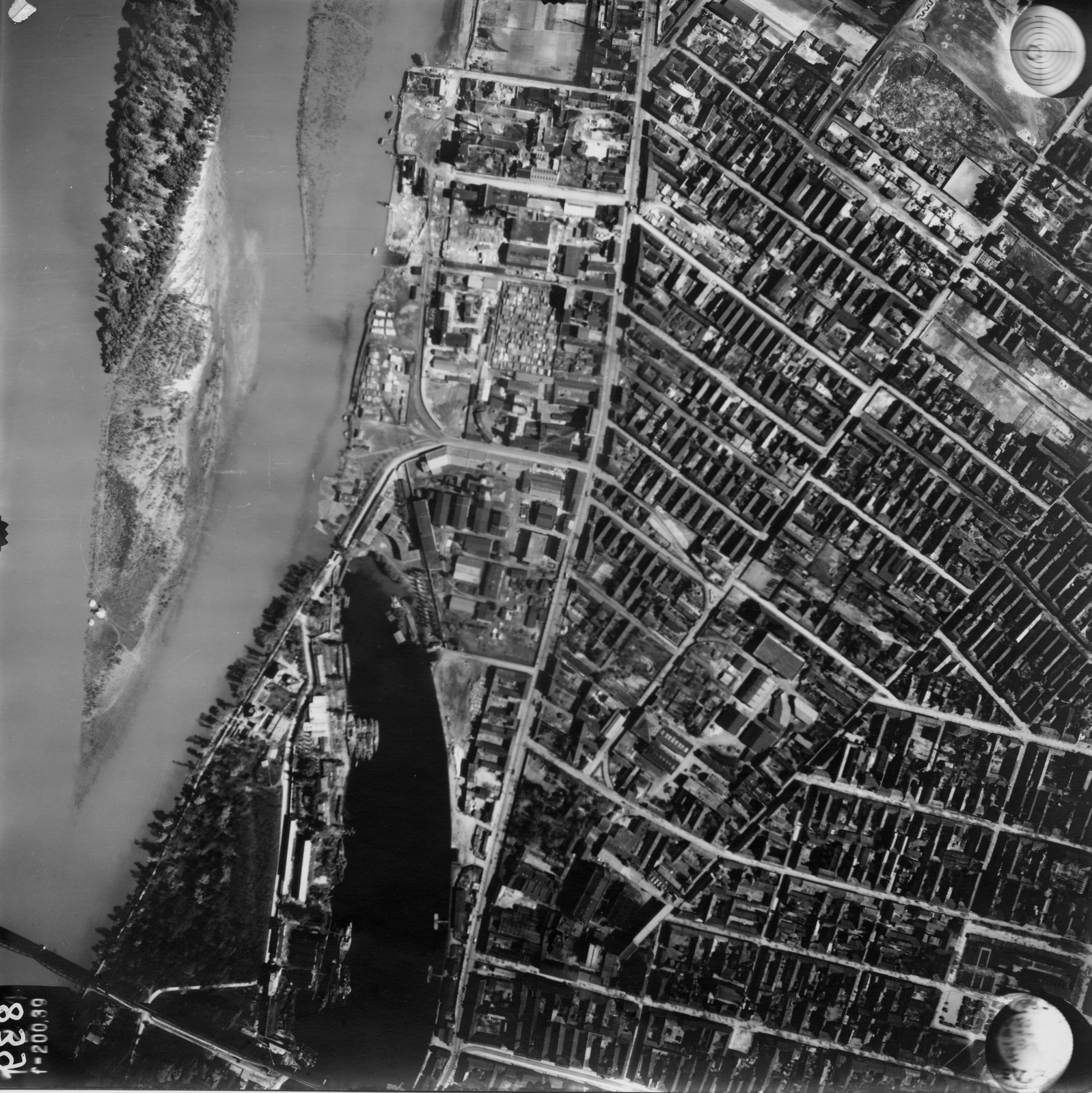 Hungary, Budapest, A felvétel 1944. április 14-én készült., 1944, Magyar Királyi Honvéd Légierő, aerial photo, Fortepan #109077