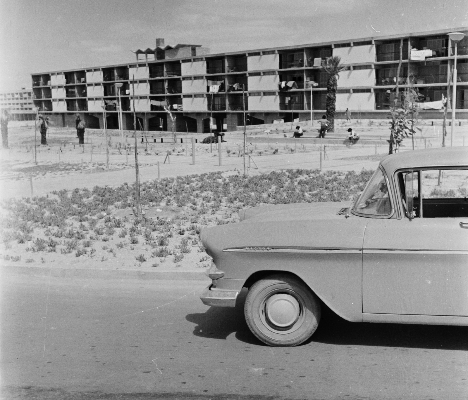 Israel, Beer-Sheva, Shderot Ye'elim út - HaAliya utca sarok., 1964, Bauer Sándor, Fortepan #109354