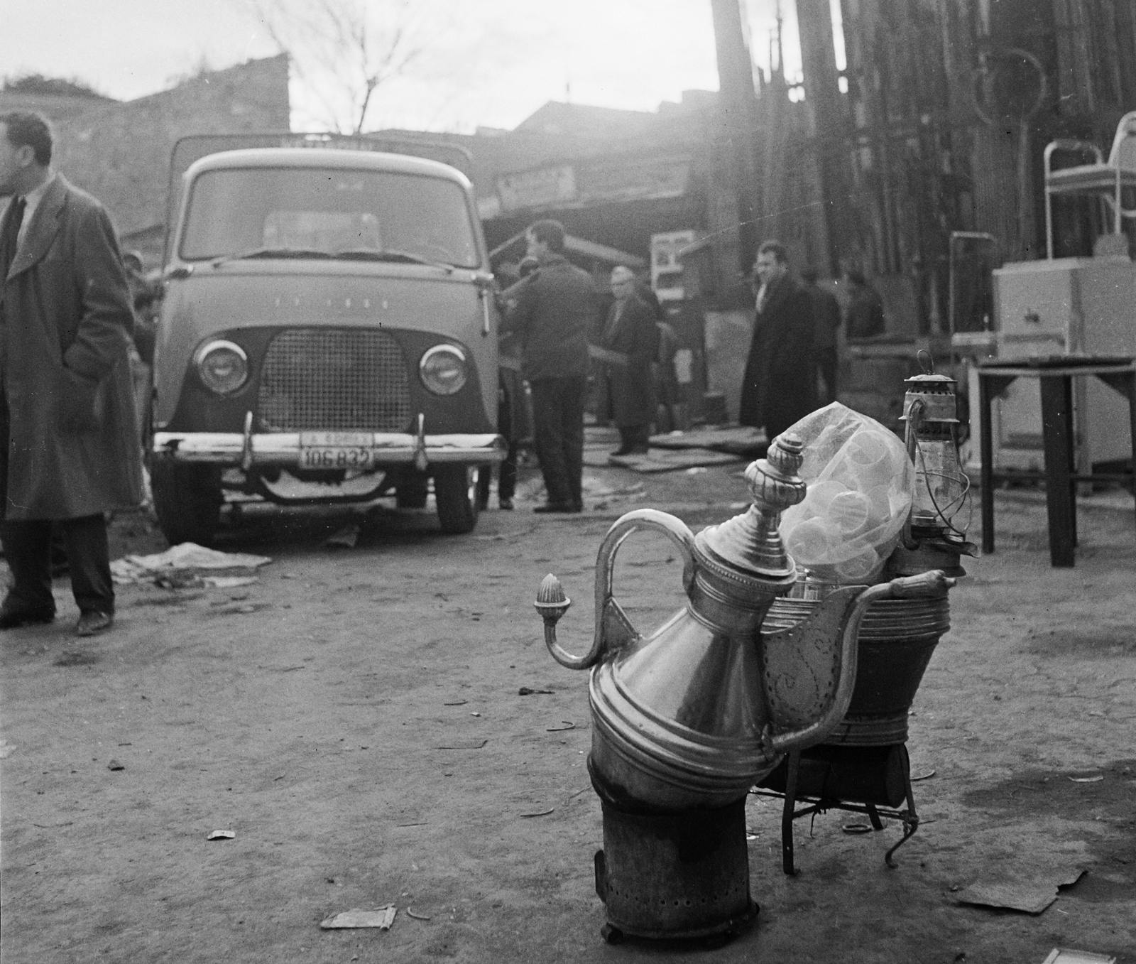 Görögország, Athén, Monasztiraki bolhapiac., 1964, Bauer Sándor, Ford Transit, Fortepan #109414