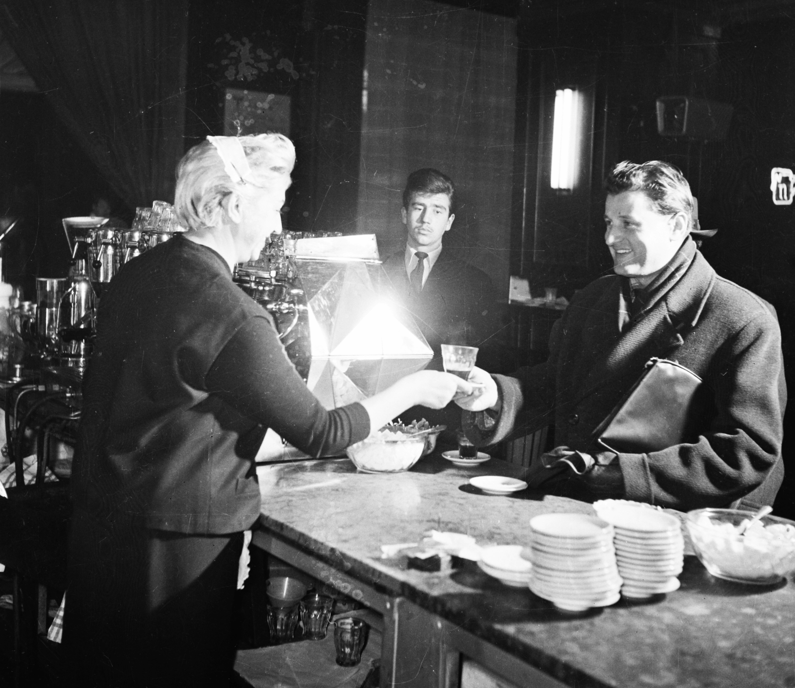 1962, Bauer Sándor, kávé, Fortepan #109501