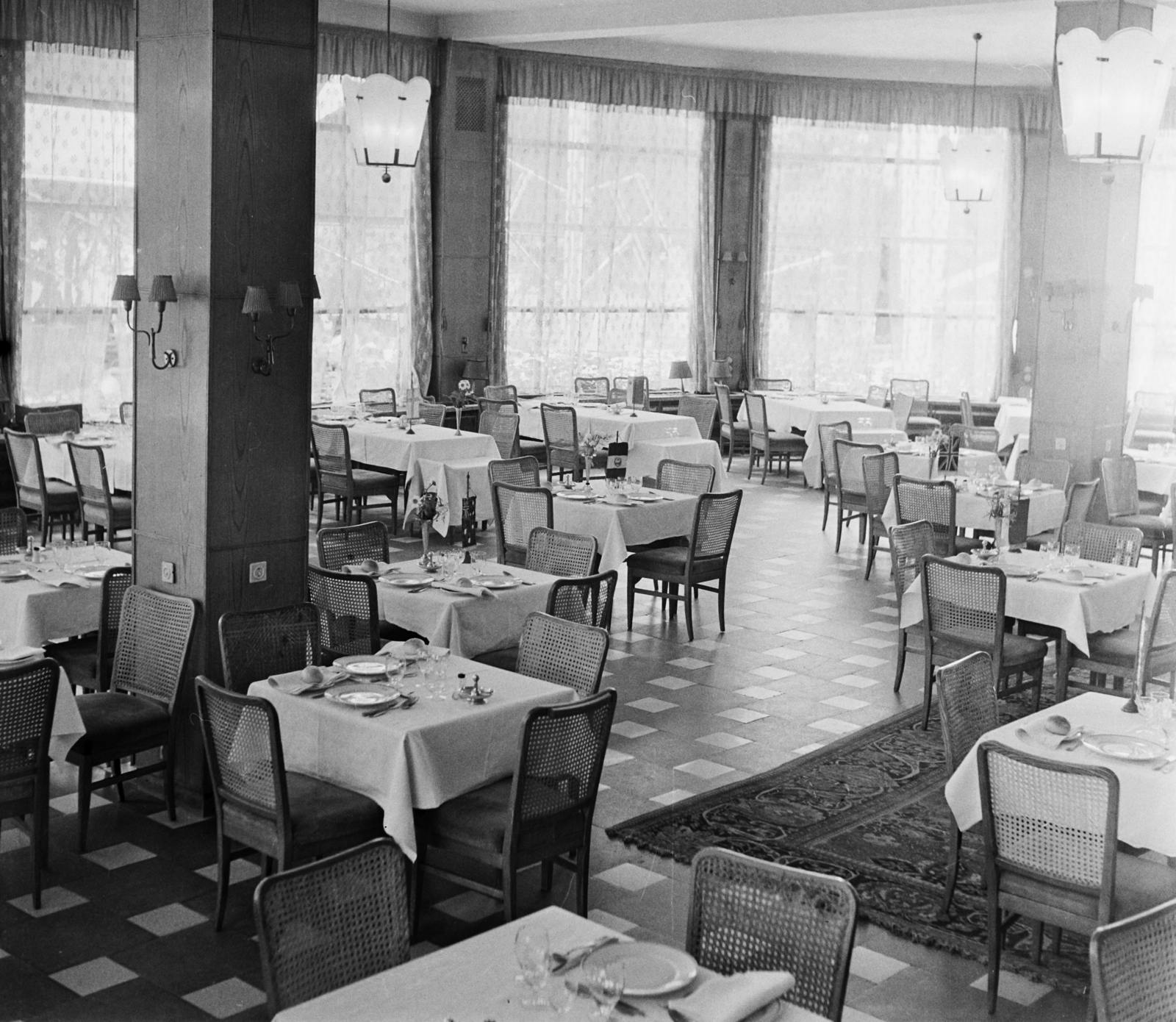 Hungary, Margit Islands, Budapest, Margitszigeti Nagyszálló, étterem., 1958, Bauer Sándor, interior, Fortepan #109521