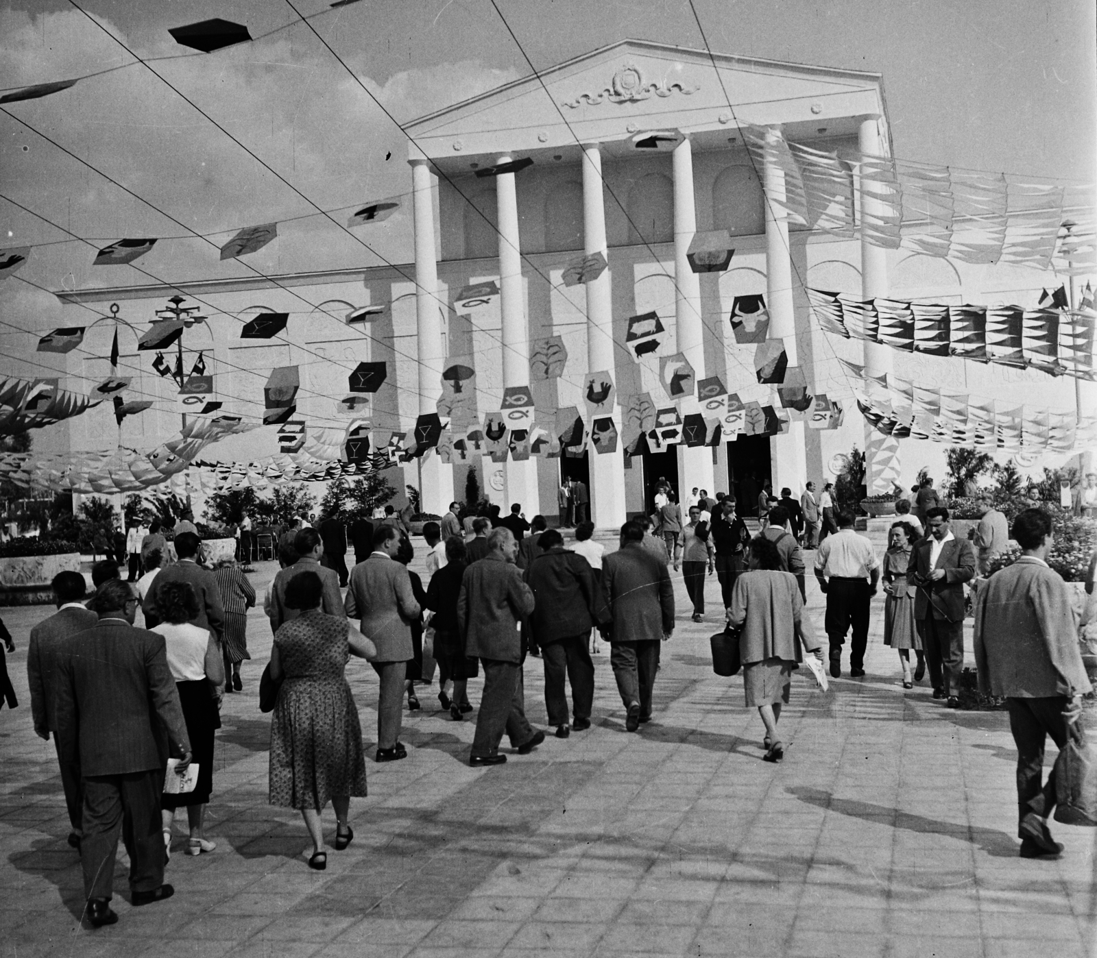 Hungary, Budapest X., Albertirsai úti vásár területe, Országos Mezőgazdasági Kiállítás és Vásár., 1959, Bauer Sándor, Budapest, Fortepan #109608